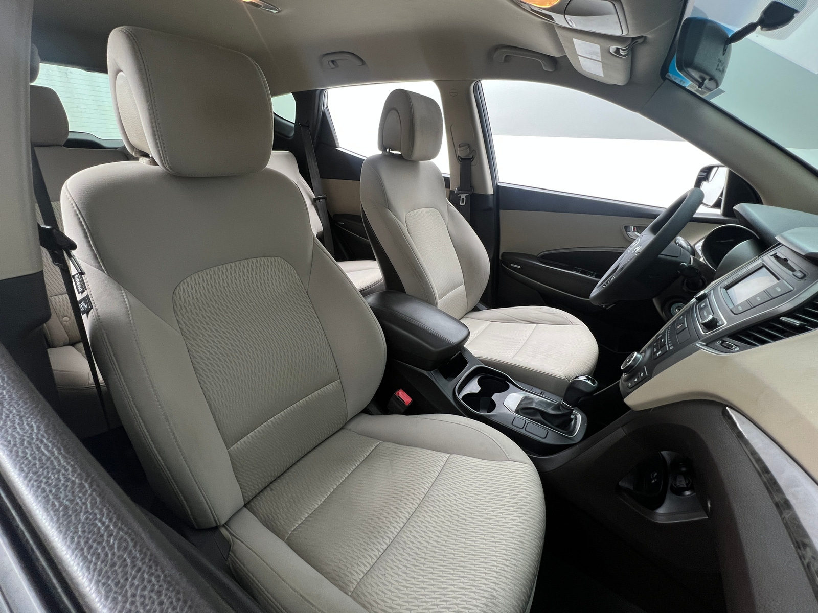 Thumbnail: 2018 Hyundai Santa Fe - 2