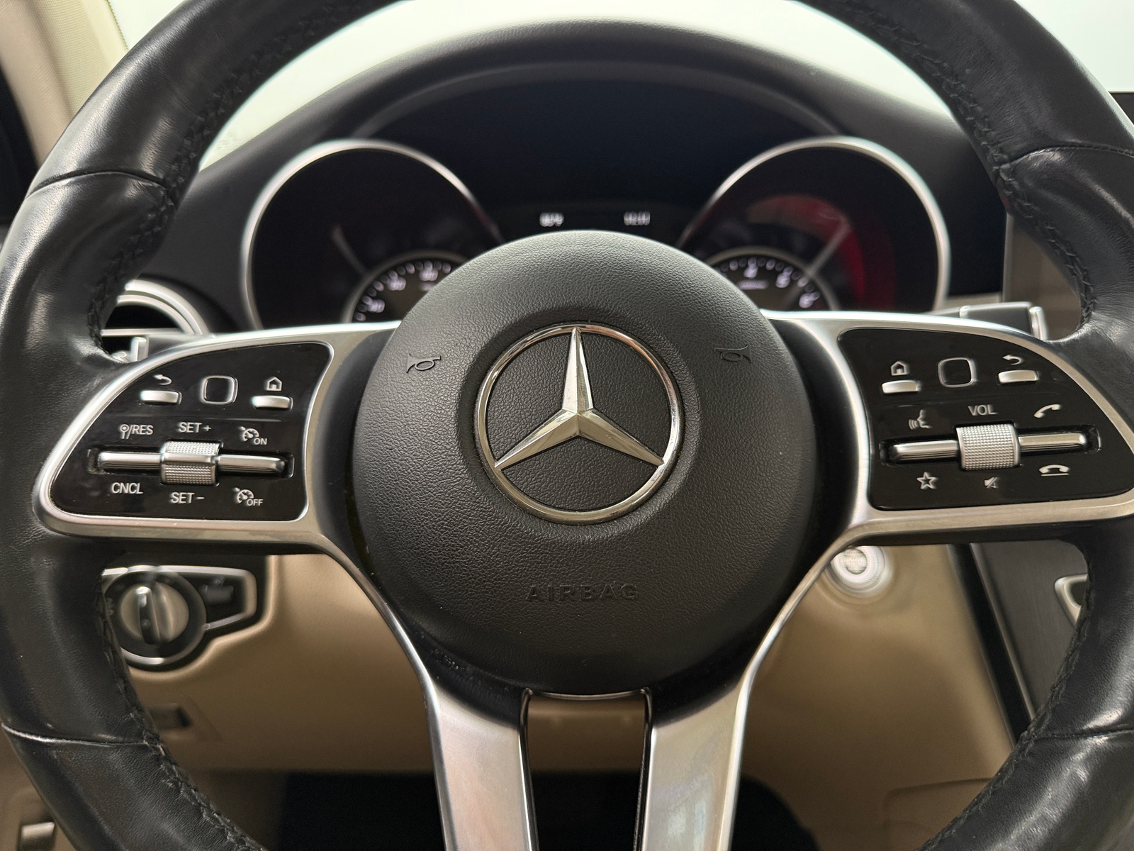Thumbnail: 2020 Mercedes-Benz GLC - 4