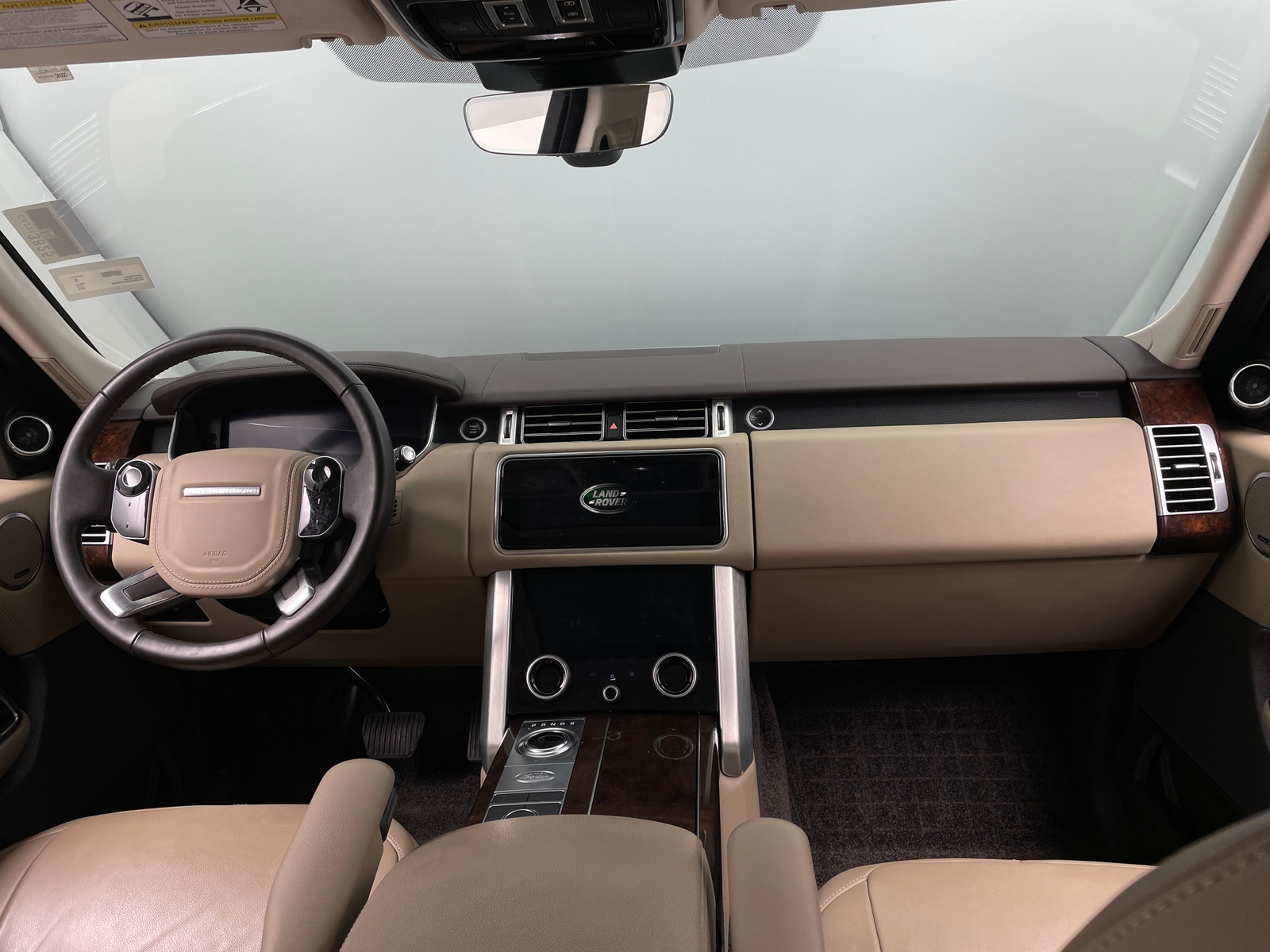 Thumbnail: 2020 Land Rover Range Rover - 2