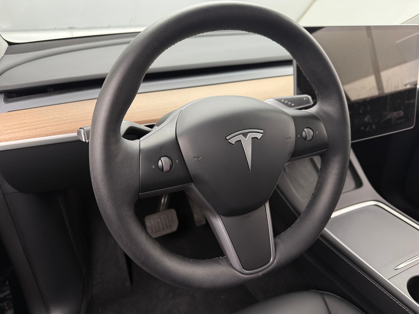 Thumbnail: 2024 Tesla Model Y - 5