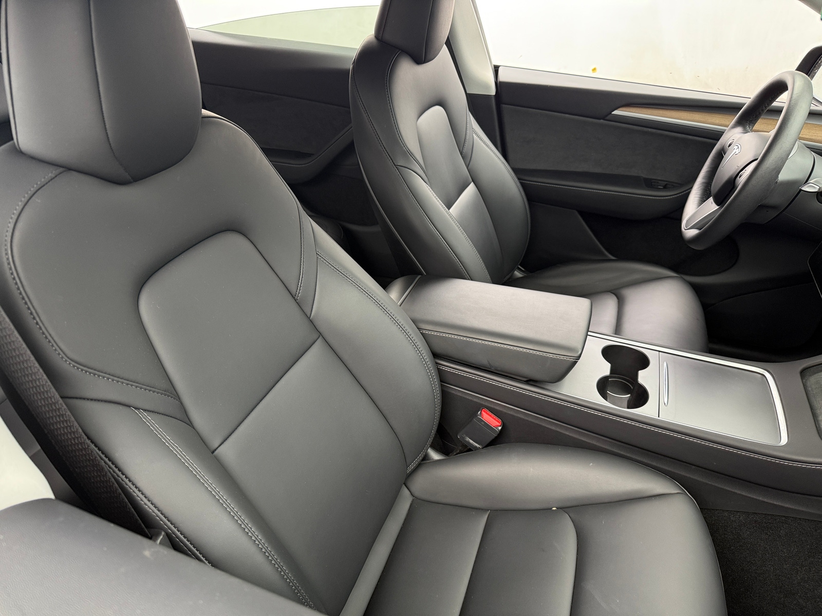Thumbnail: 2024 Tesla Model Y - 2