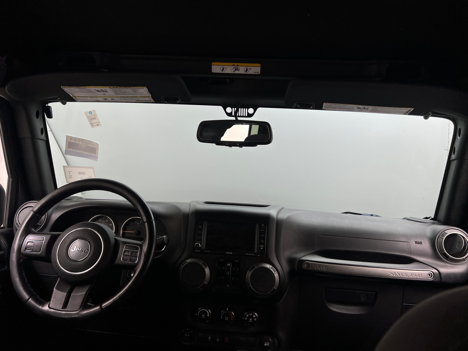 Thumbnail: 2016 Jeep Wrangler - 3