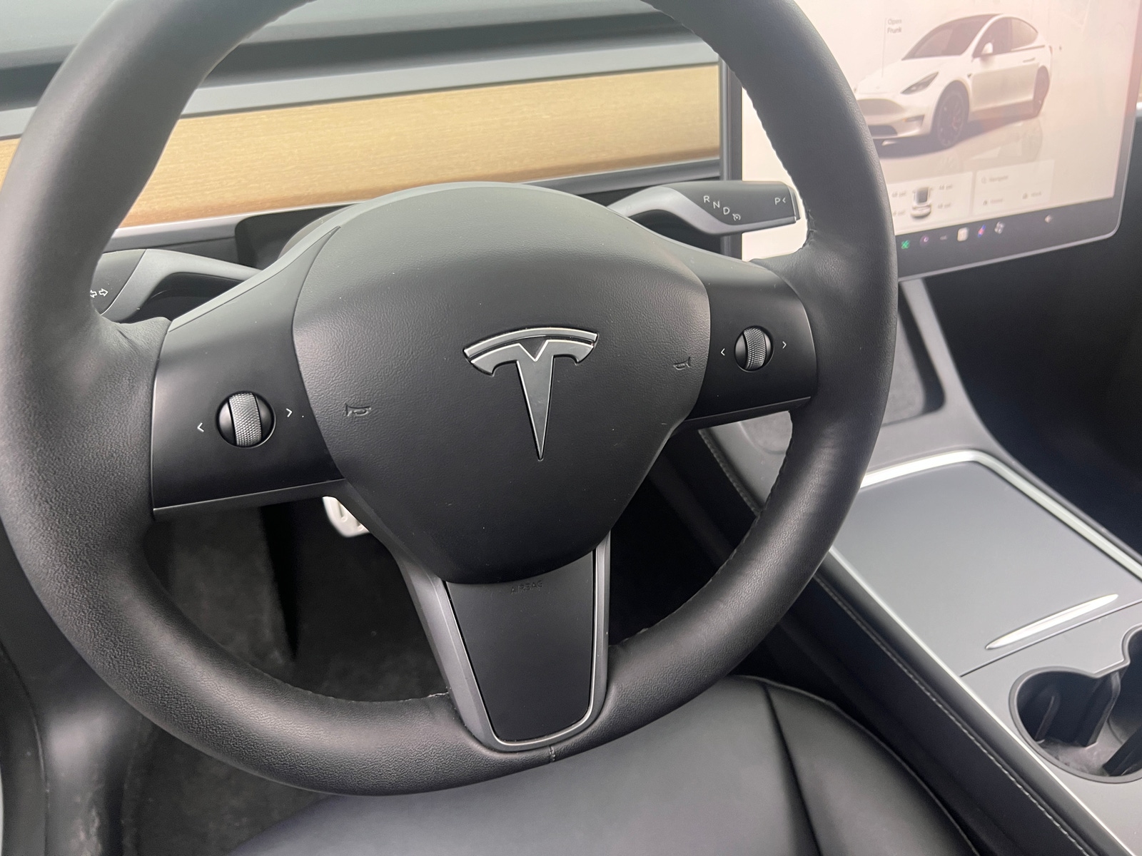 Thumbnail: 2022 Tesla Model Y - 4