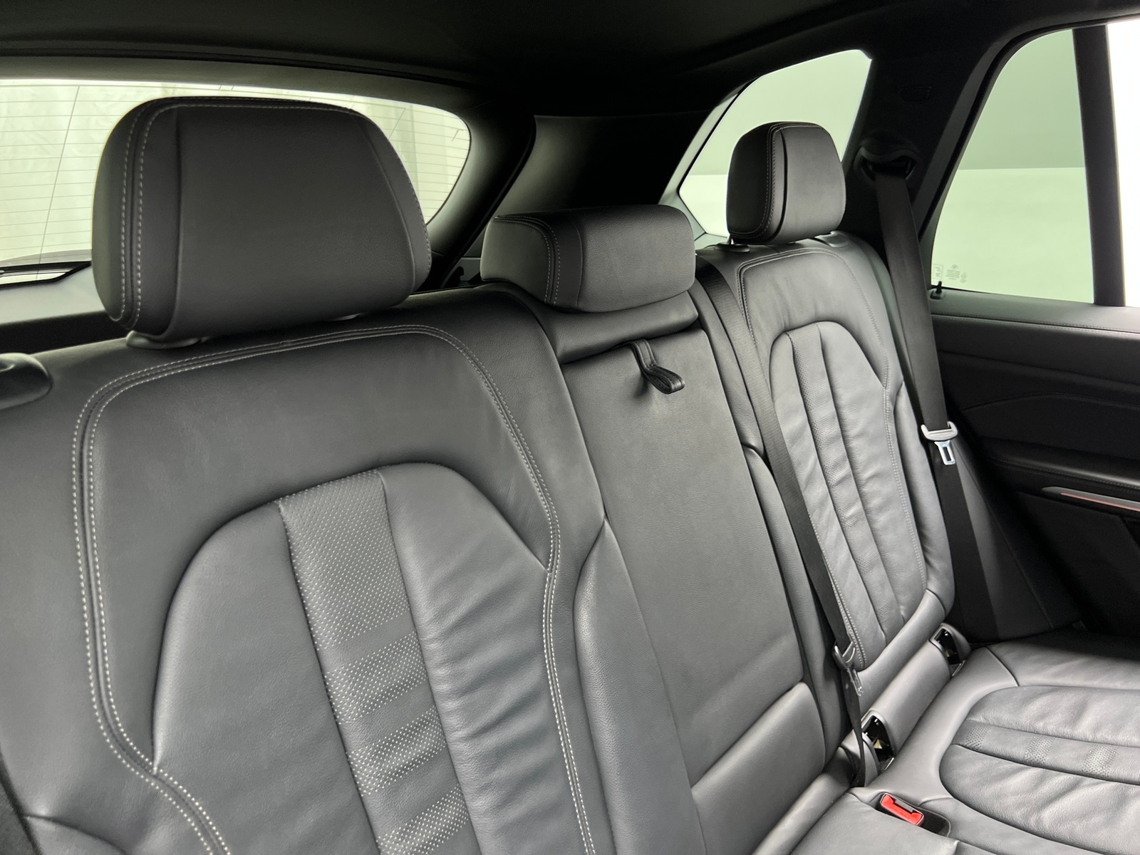 Thumbnail: 2020 BMW X5 - 5