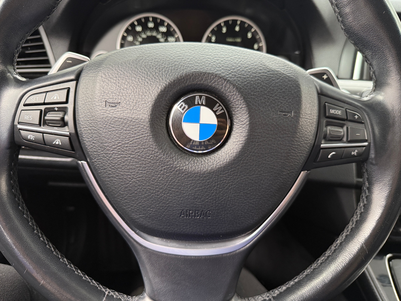 Thumbnail: 2016 BMW 5 Series - 4