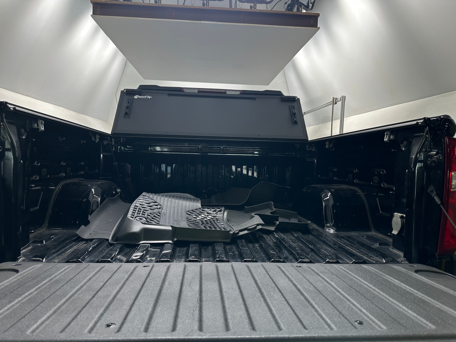 Thumbnail: 2023 Chevrolet Silverado 1500 - 7