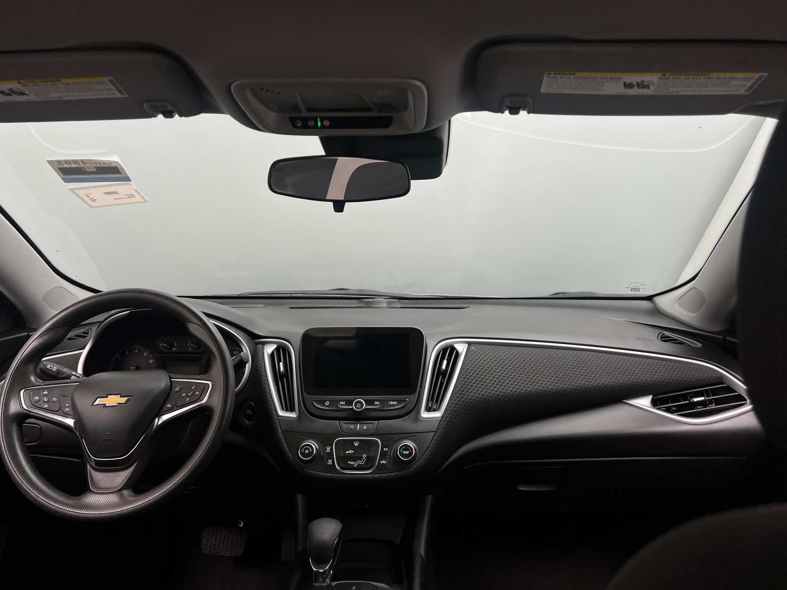 Thumbnail: 2023 Chevrolet Malibu - 3