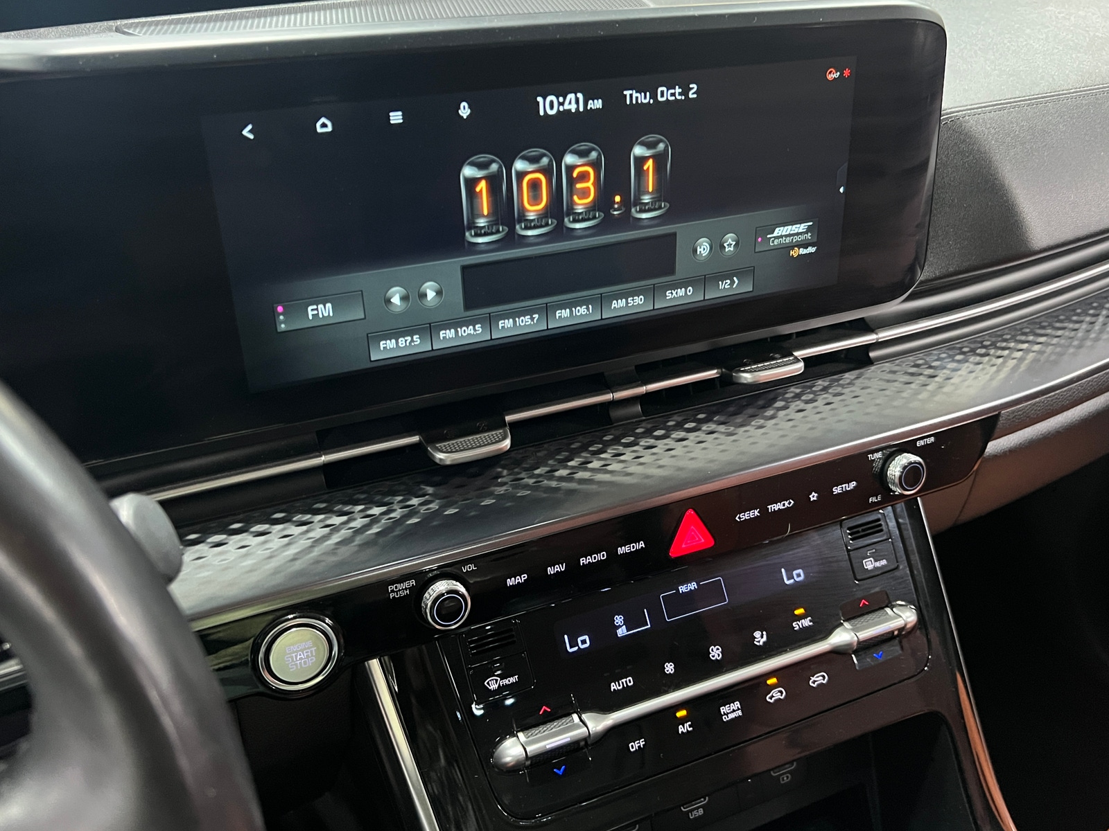 Thumbnail: 2022 Kia Carnival - 3