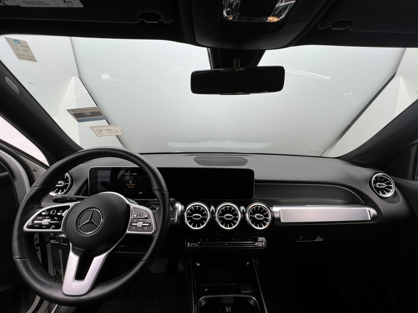 Thumbnail: 2021 Mercedes-Benz GLB - 2