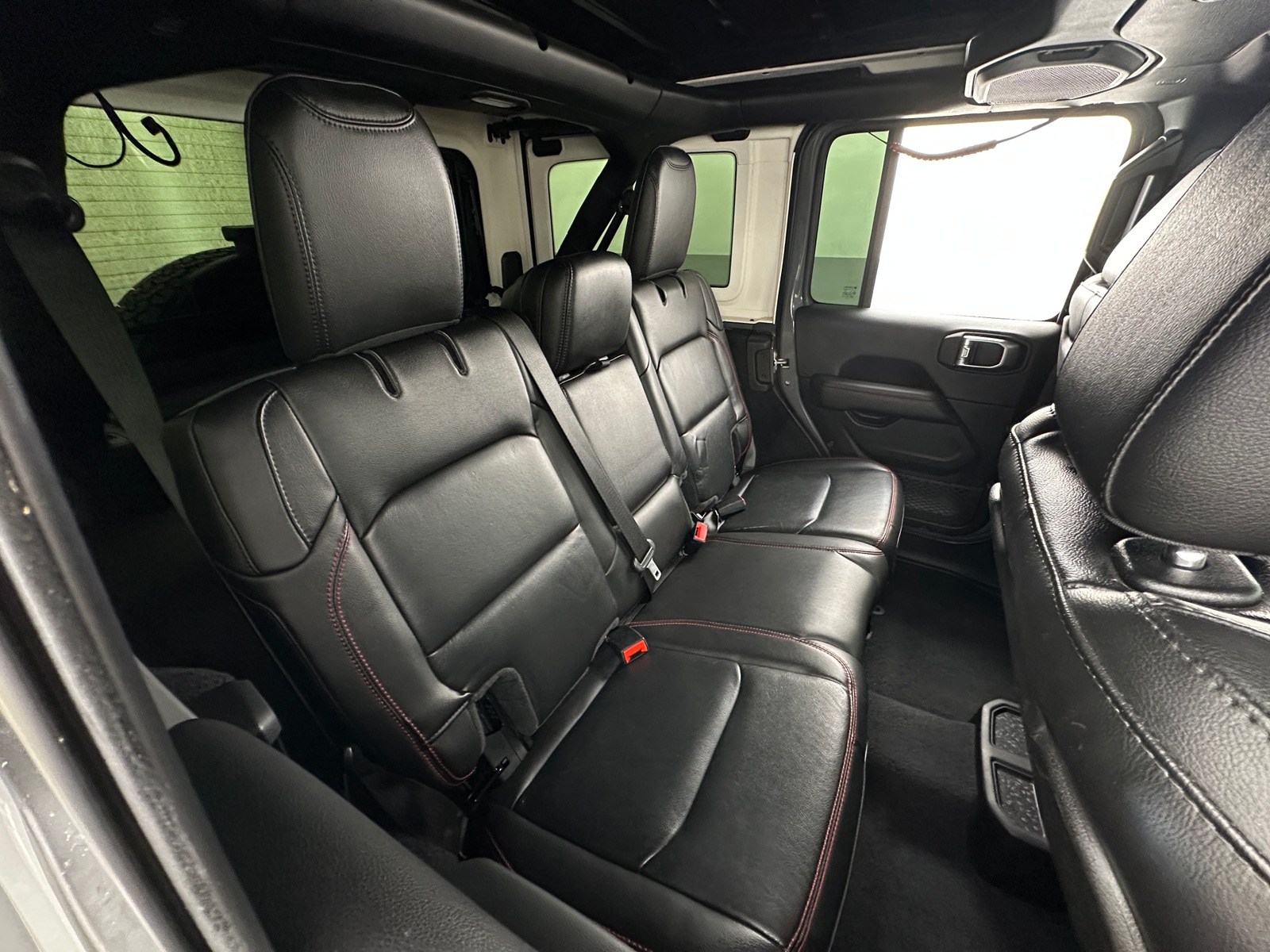 Thumbnail: 2020 Jeep Wrangler - 6