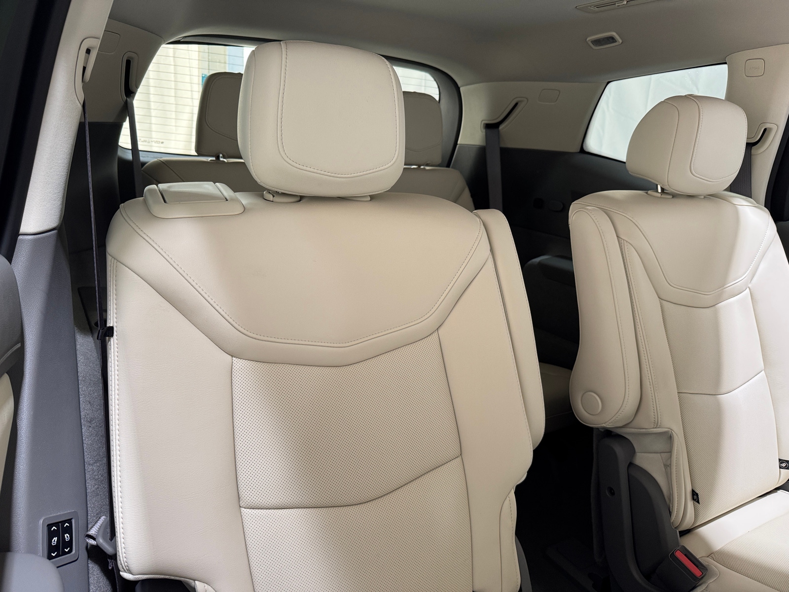 Thumbnail: 2021 Cadillac XT6 - 5