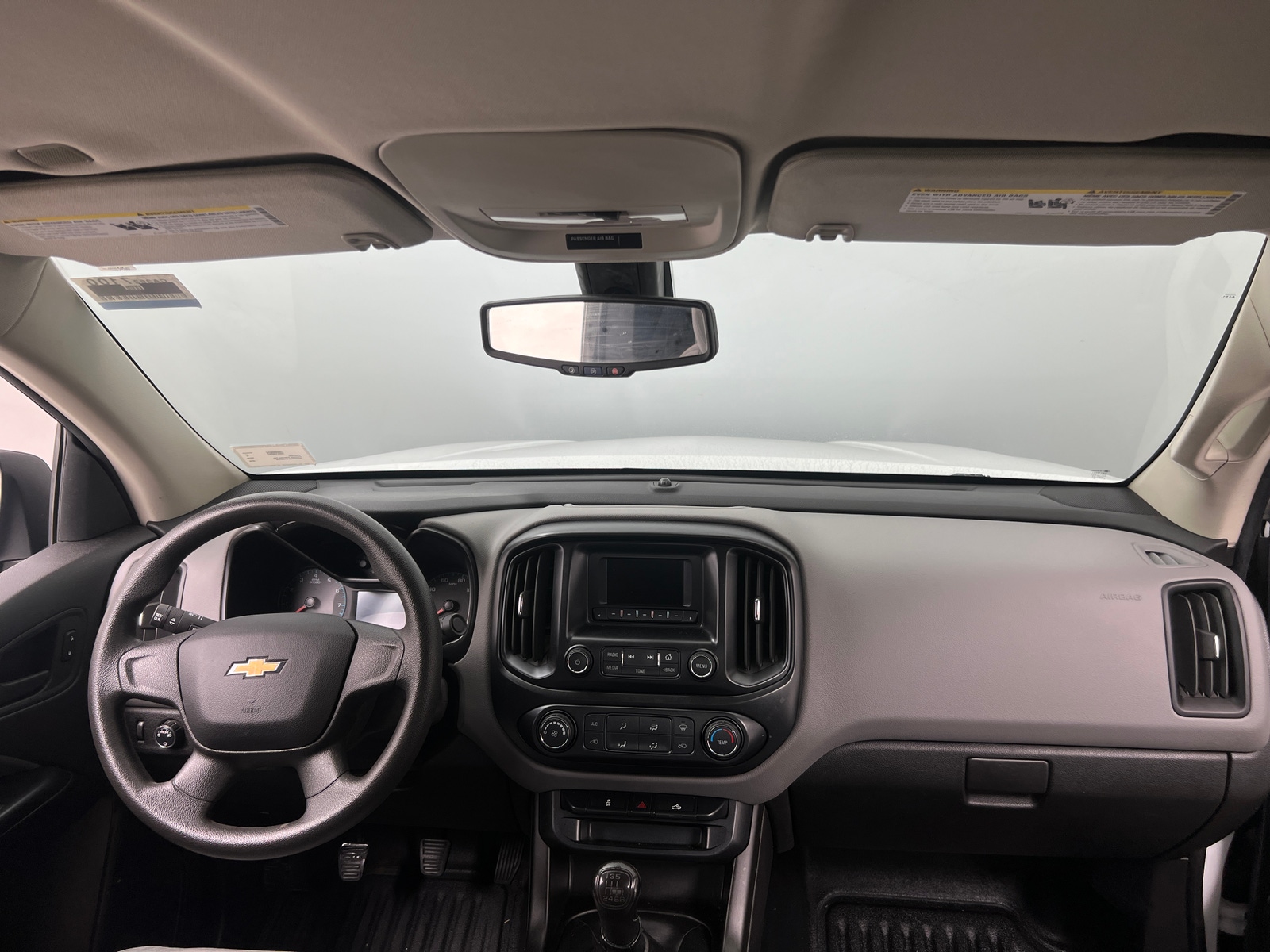 Thumbnail: 2016 Chevrolet Colorado - 3