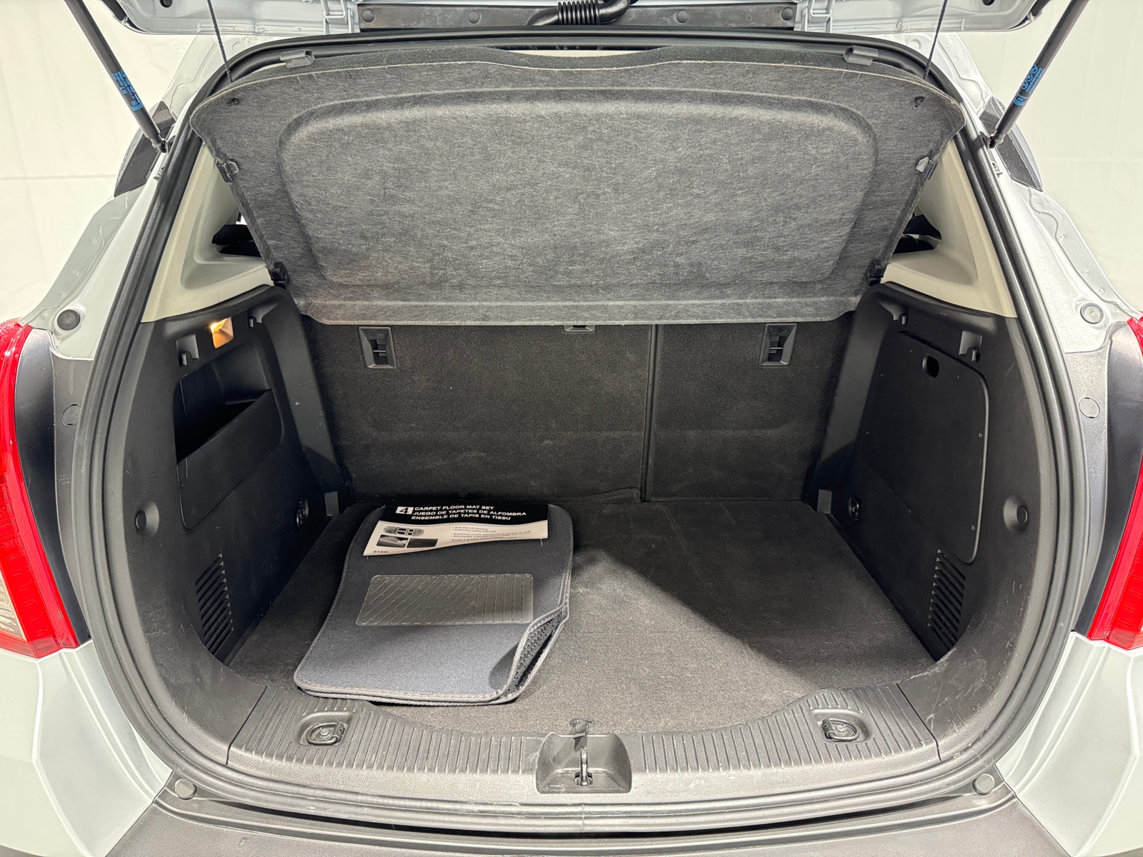 Thumbnail: 2016 Buick Encore - 6