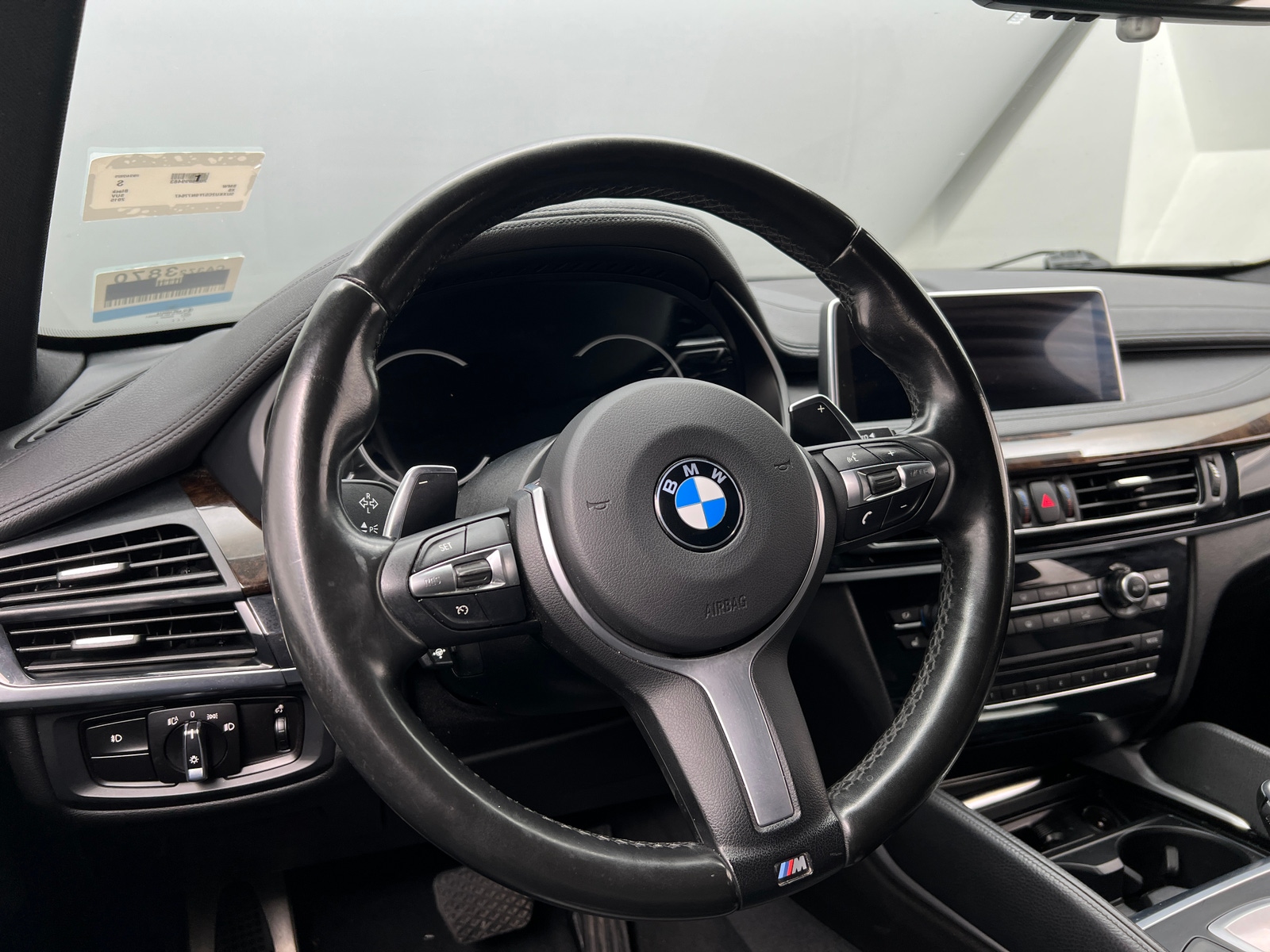 Thumbnail: 2015 BMW X6 - 4
