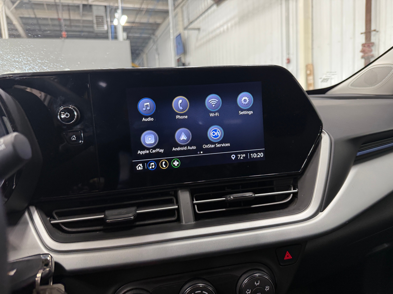 Thumbnail: 2025 Chevrolet Trax - 4