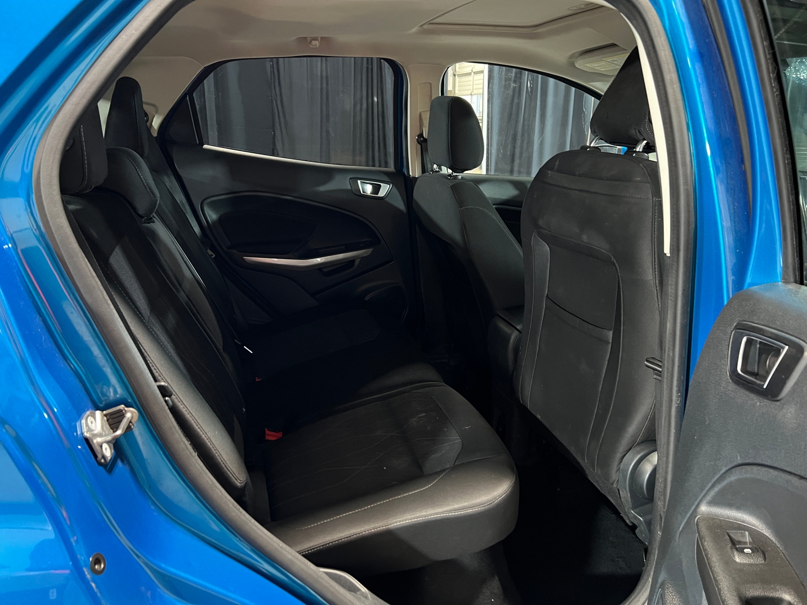 Thumbnail: 2018 Ford EcoSport - 6