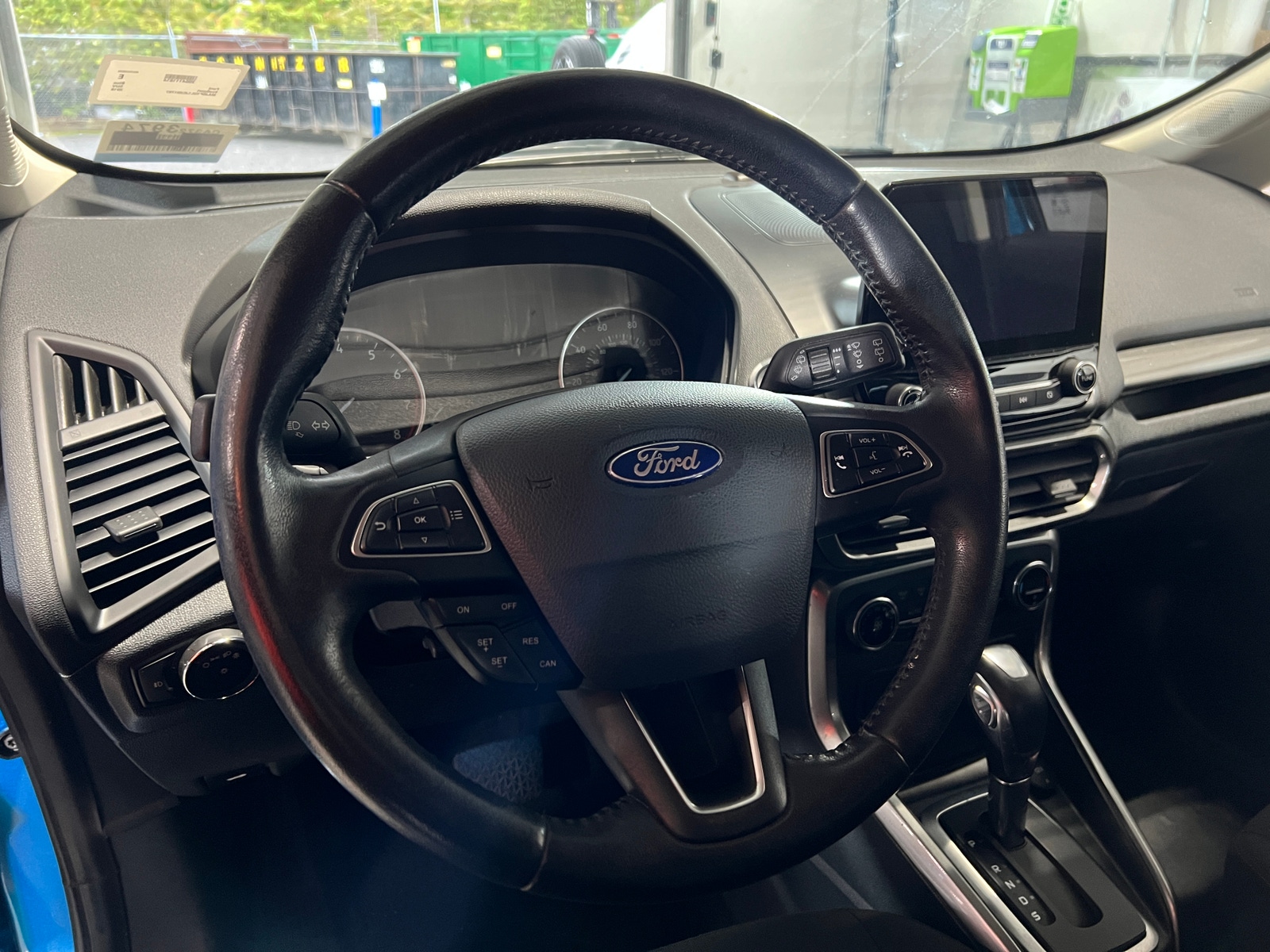 Thumbnail: 2018 Ford EcoSport - 5