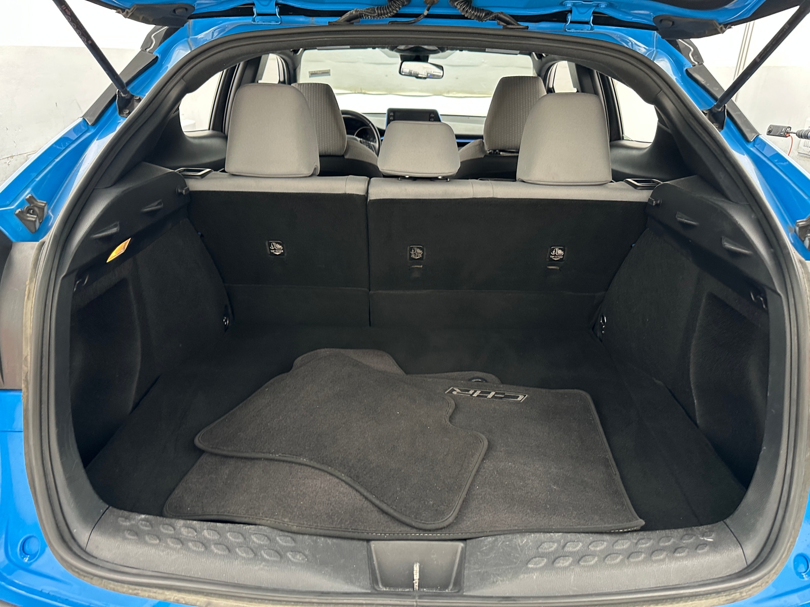 Thumbnail: 2019 Toyota C-HR - 7