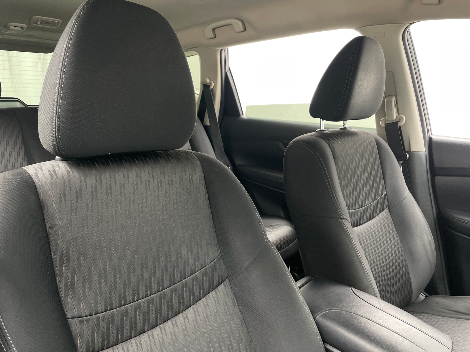 Thumbnail: 2018 Nissan Rogue - 2