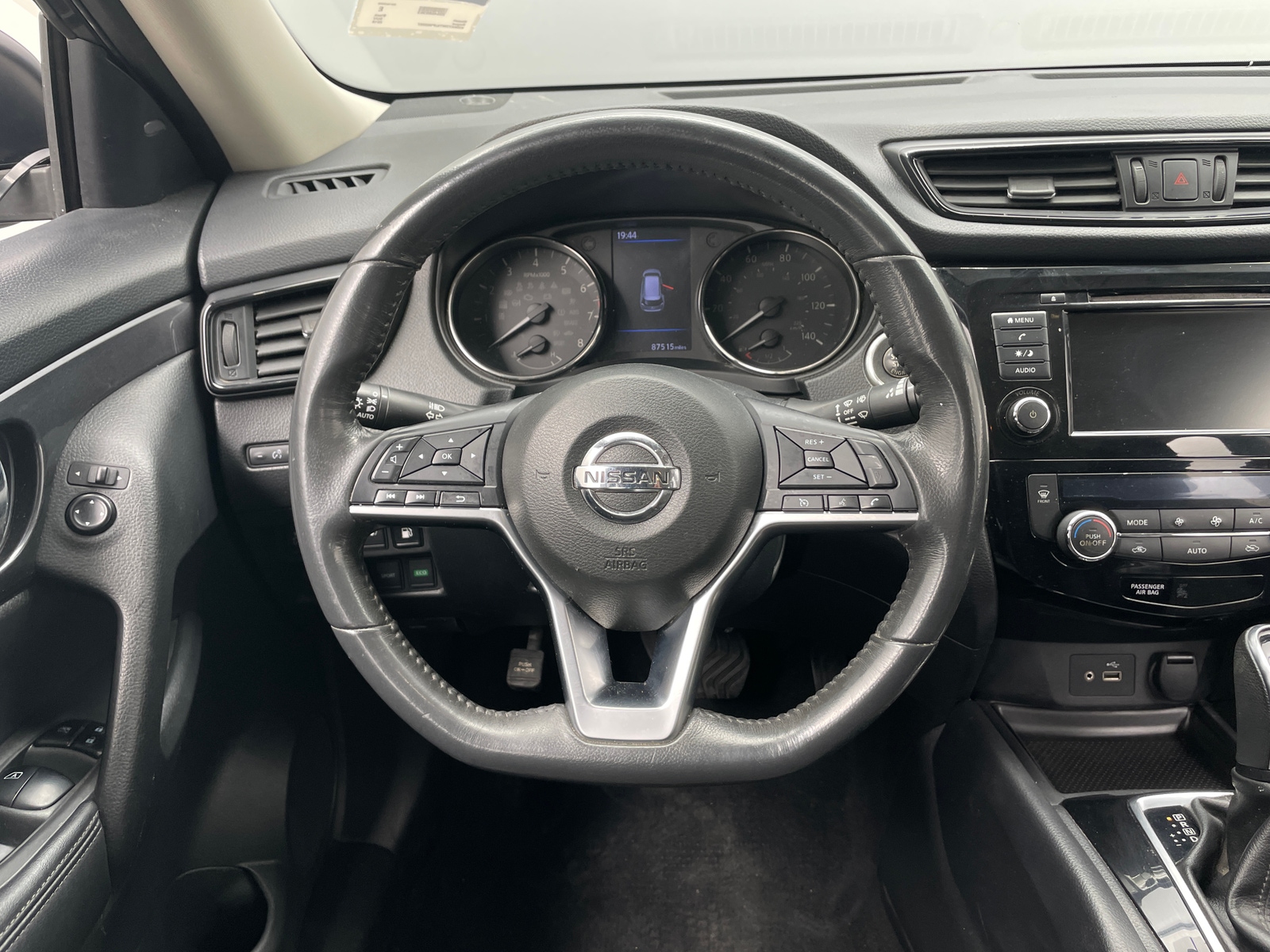 Thumbnail: 2018 Nissan Rogue - 5