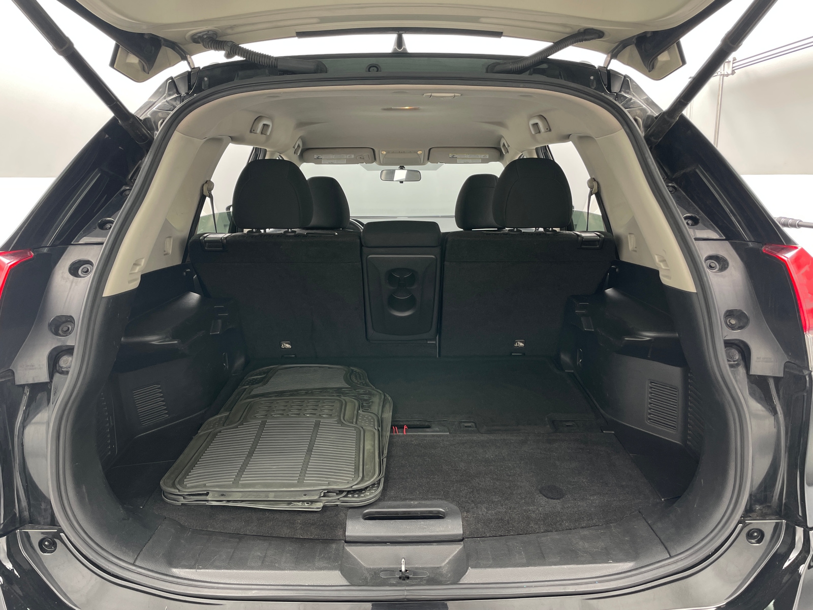 Thumbnail: 2018 Nissan Rogue - 7