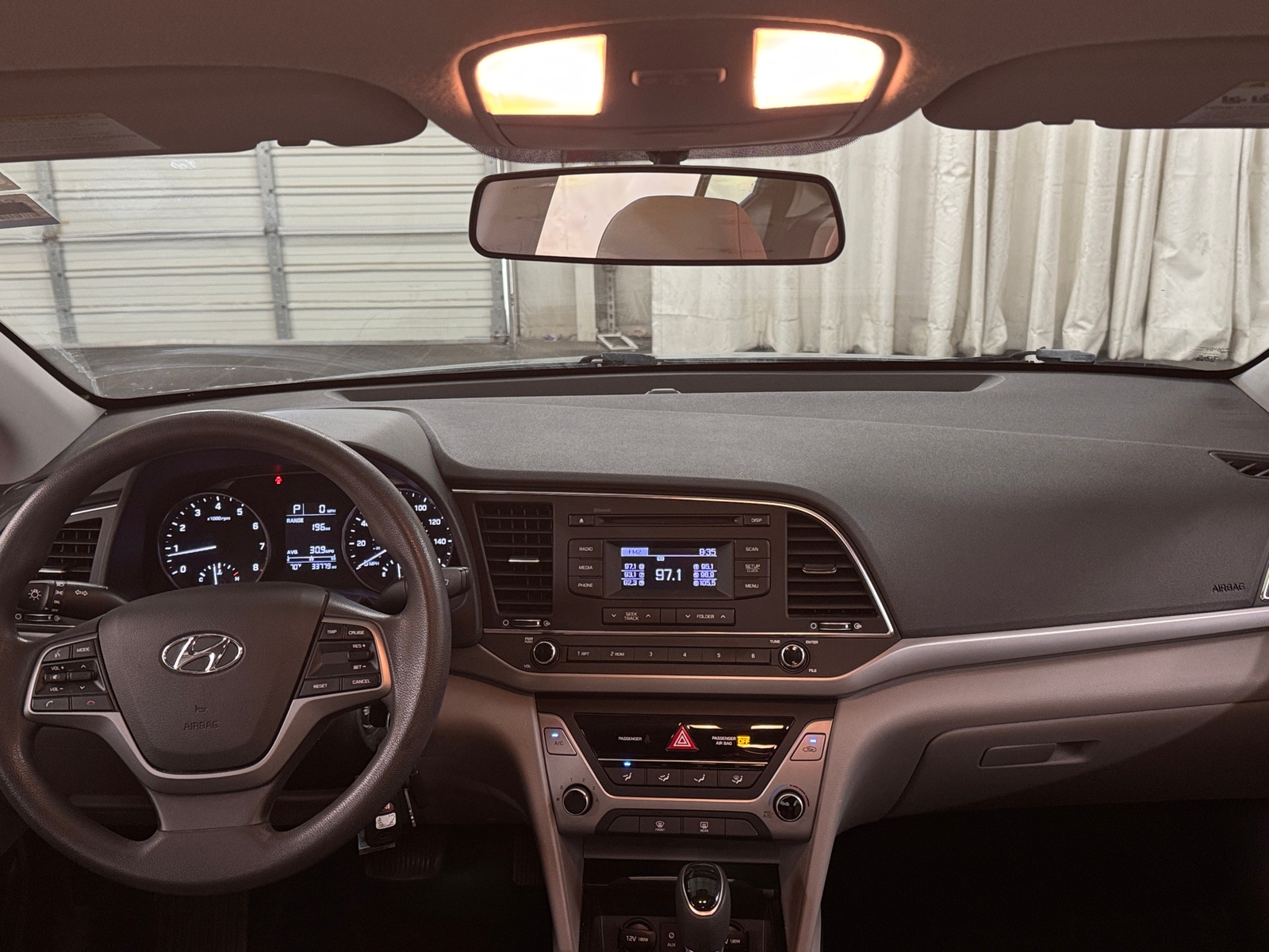 Thumbnail: 2018 Hyundai Elantra - 3