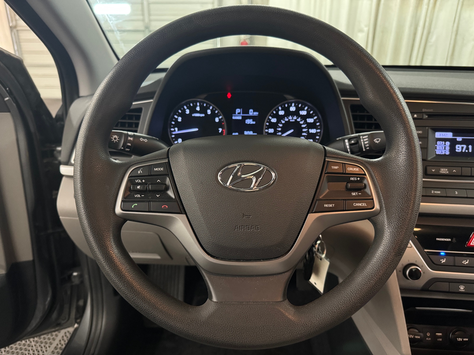 Thumbnail: 2018 Hyundai Elantra - 5