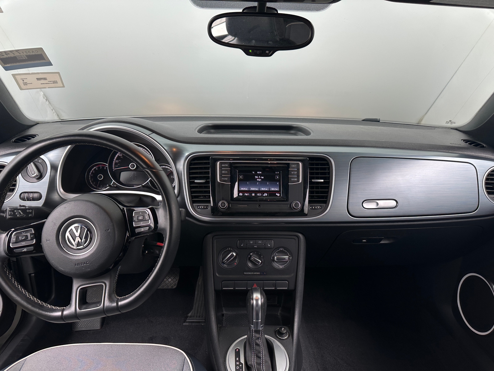 Thumbnail: 2016 Volkswagen Beetle - 2