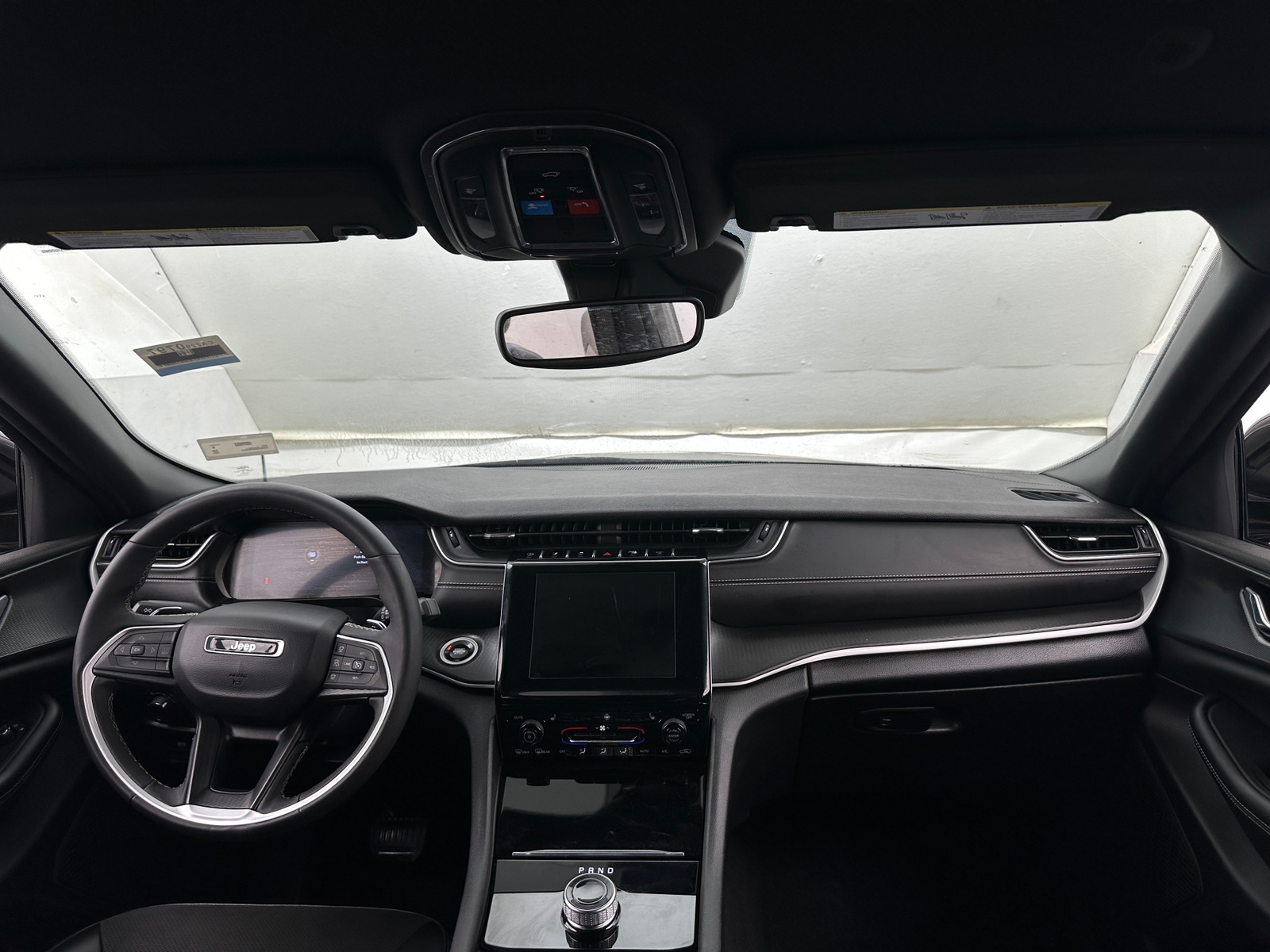 Thumbnail: 2024 Jeep Grand Cherokee L - 2