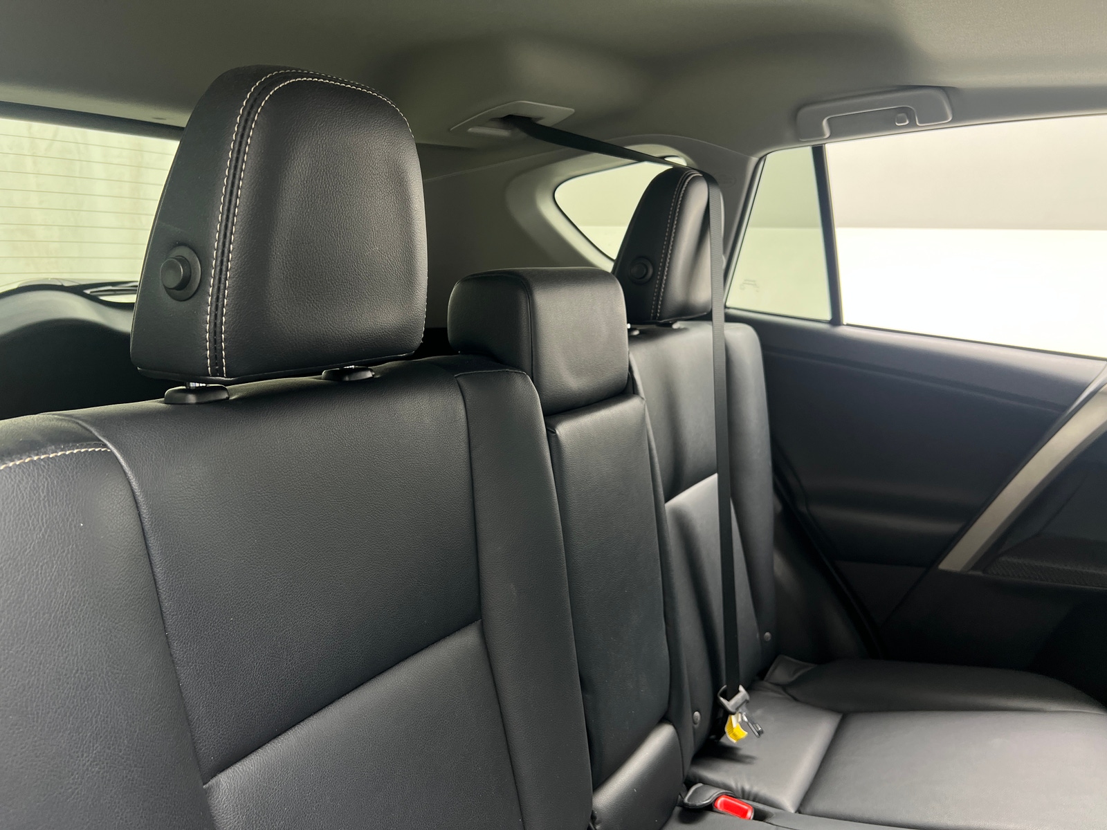 Thumbnail: 2014 Toyota RAV4 - 5