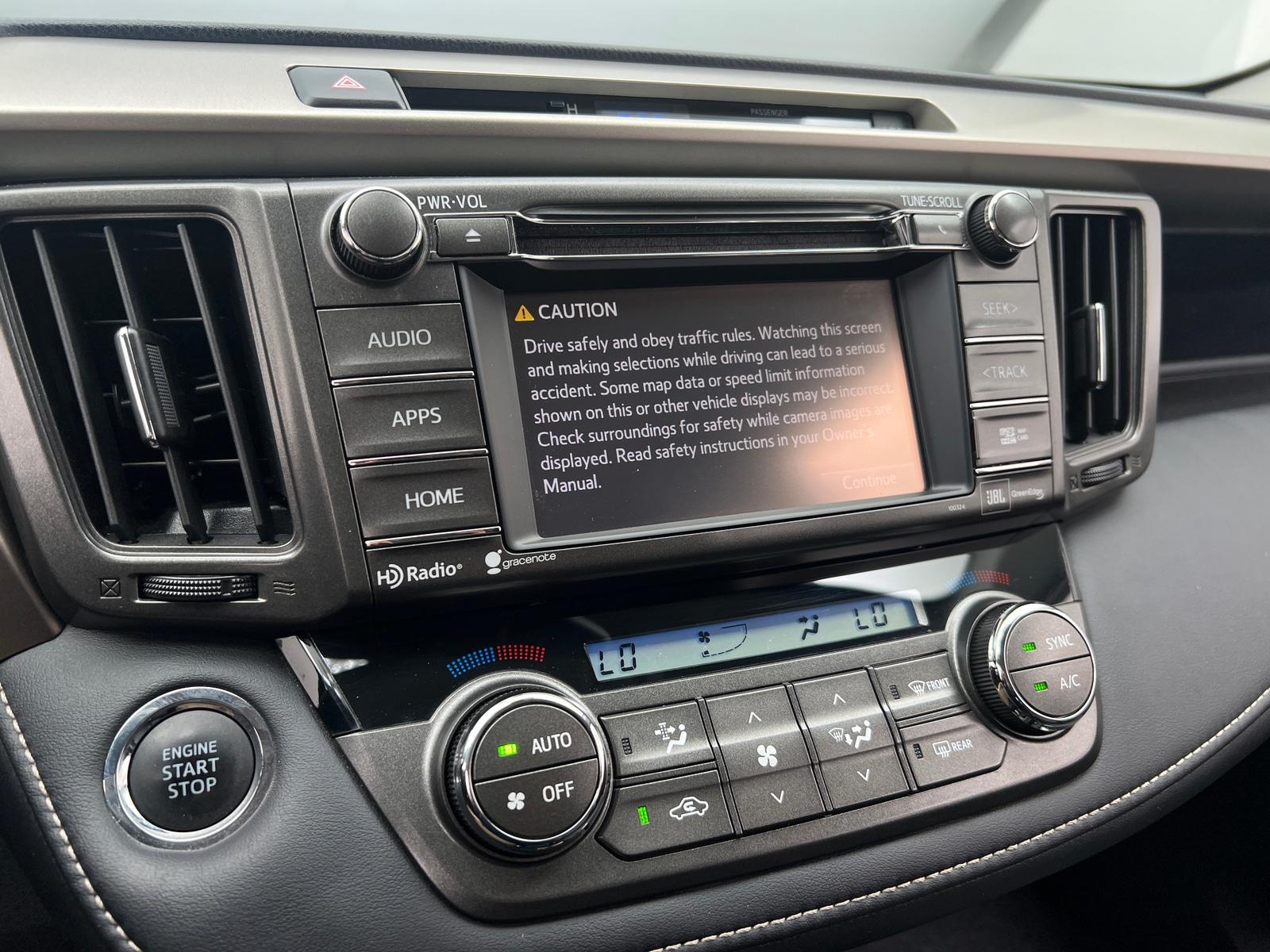 Thumbnail: 2014 Toyota RAV4 - 3