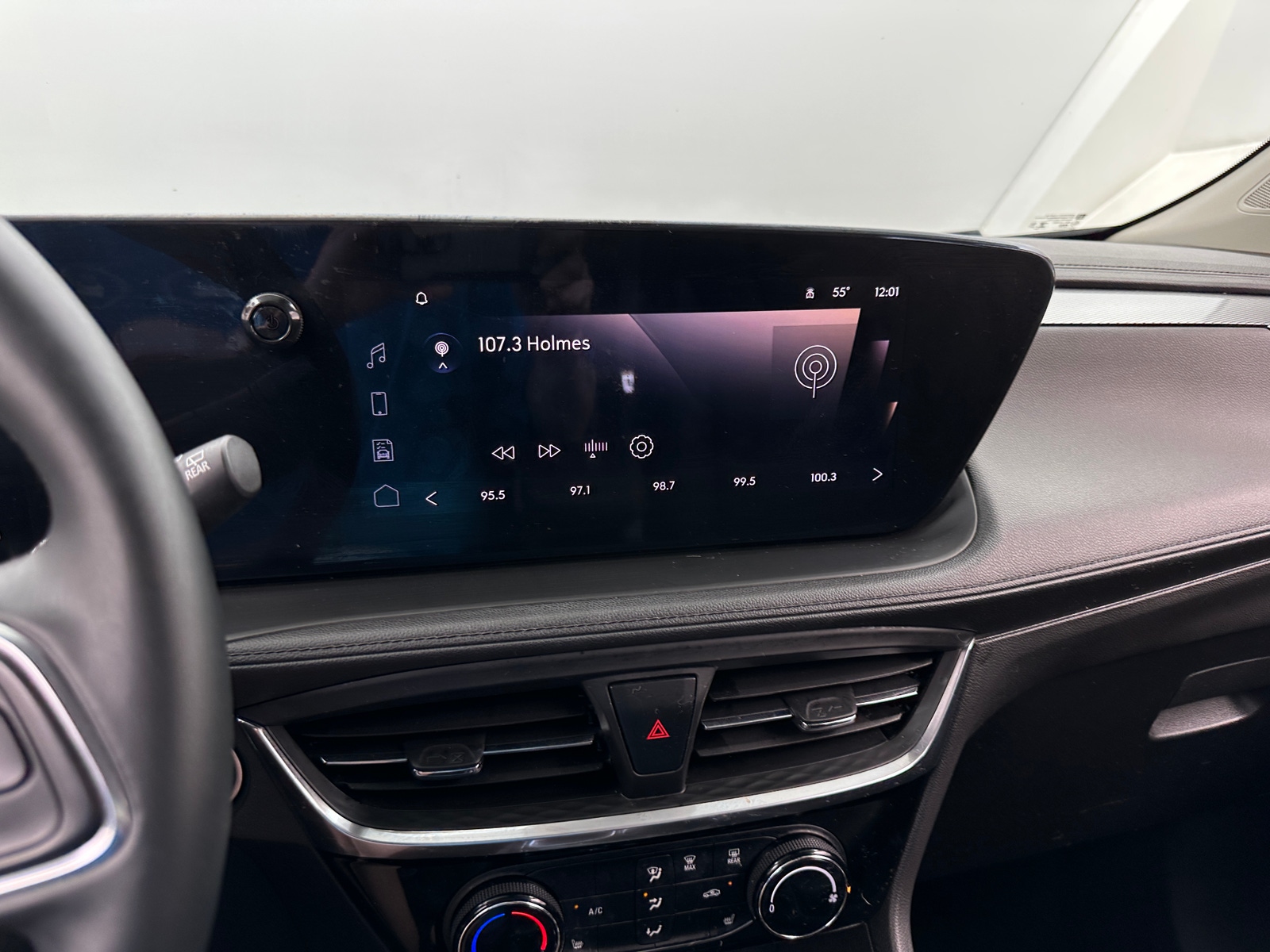 Thumbnail: 2024 Buick Encore GX - 3