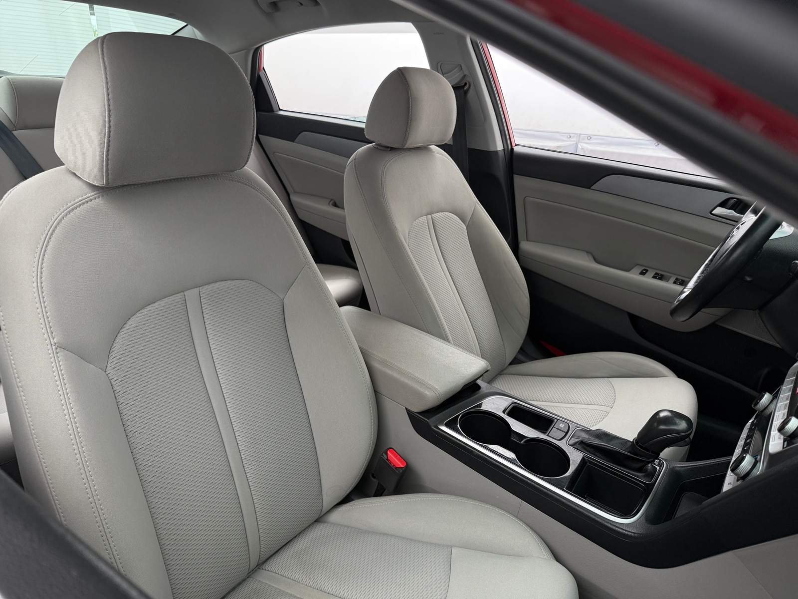 Thumbnail: 2019 Hyundai Sonata - 2