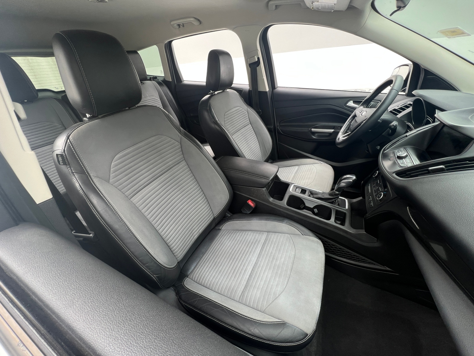Thumbnail: 2019 Ford Escape - 2