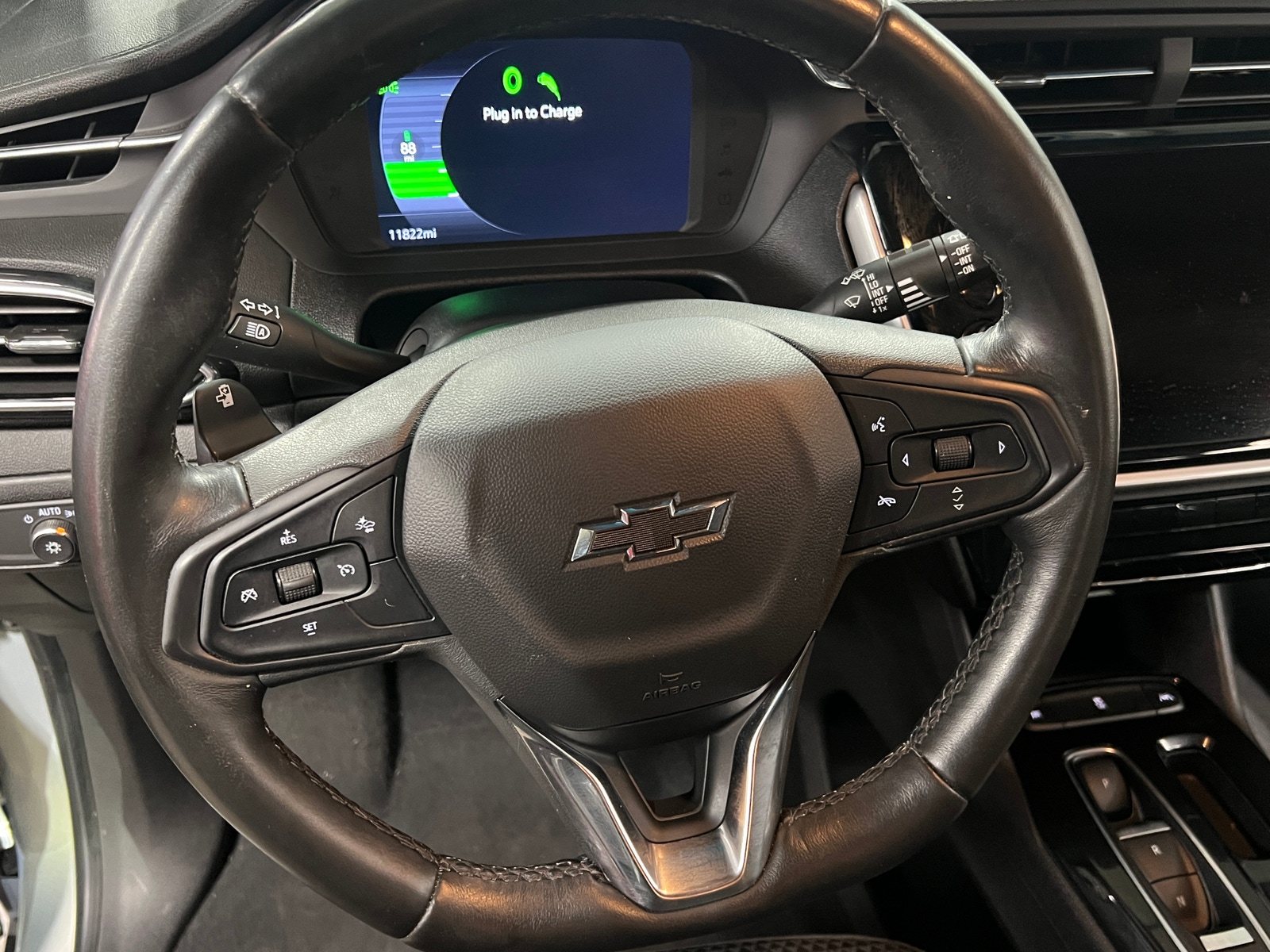 Thumbnail: 2023 Chevrolet Bolt EV - 5