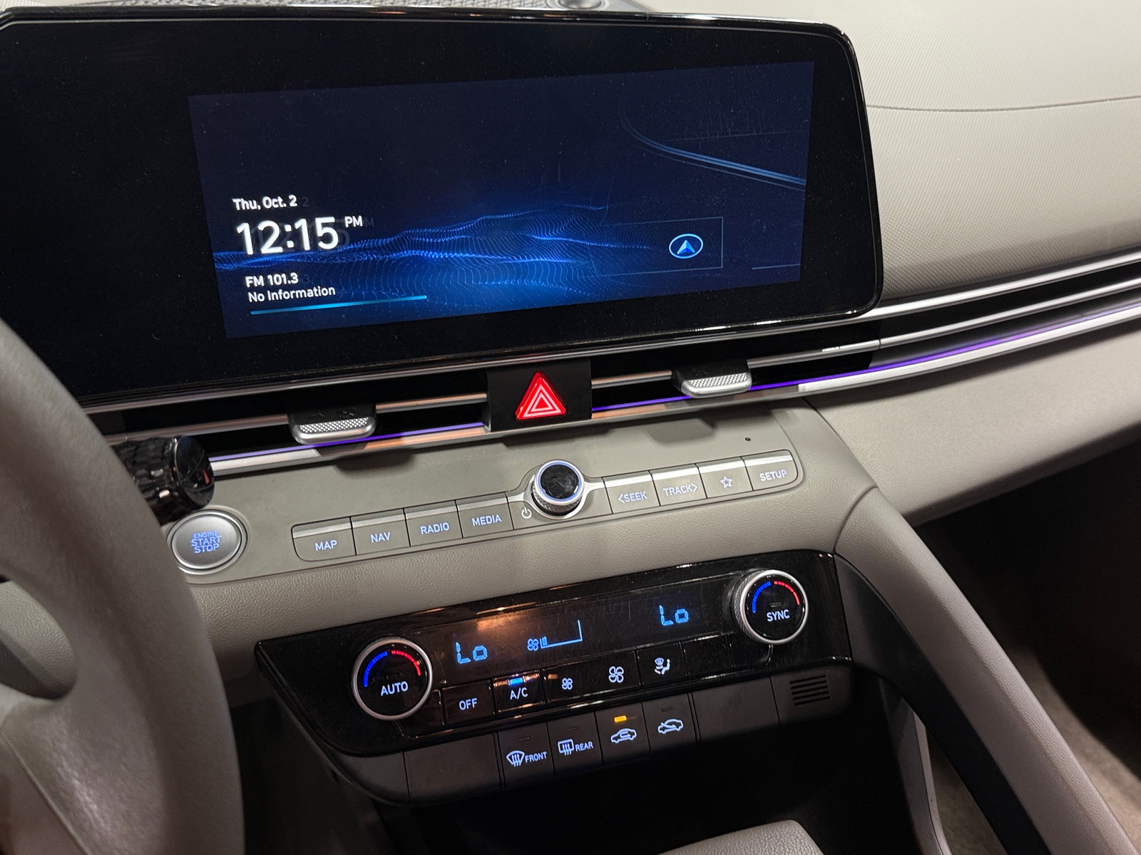 Thumbnail: 2024 Hyundai Elantra - 4