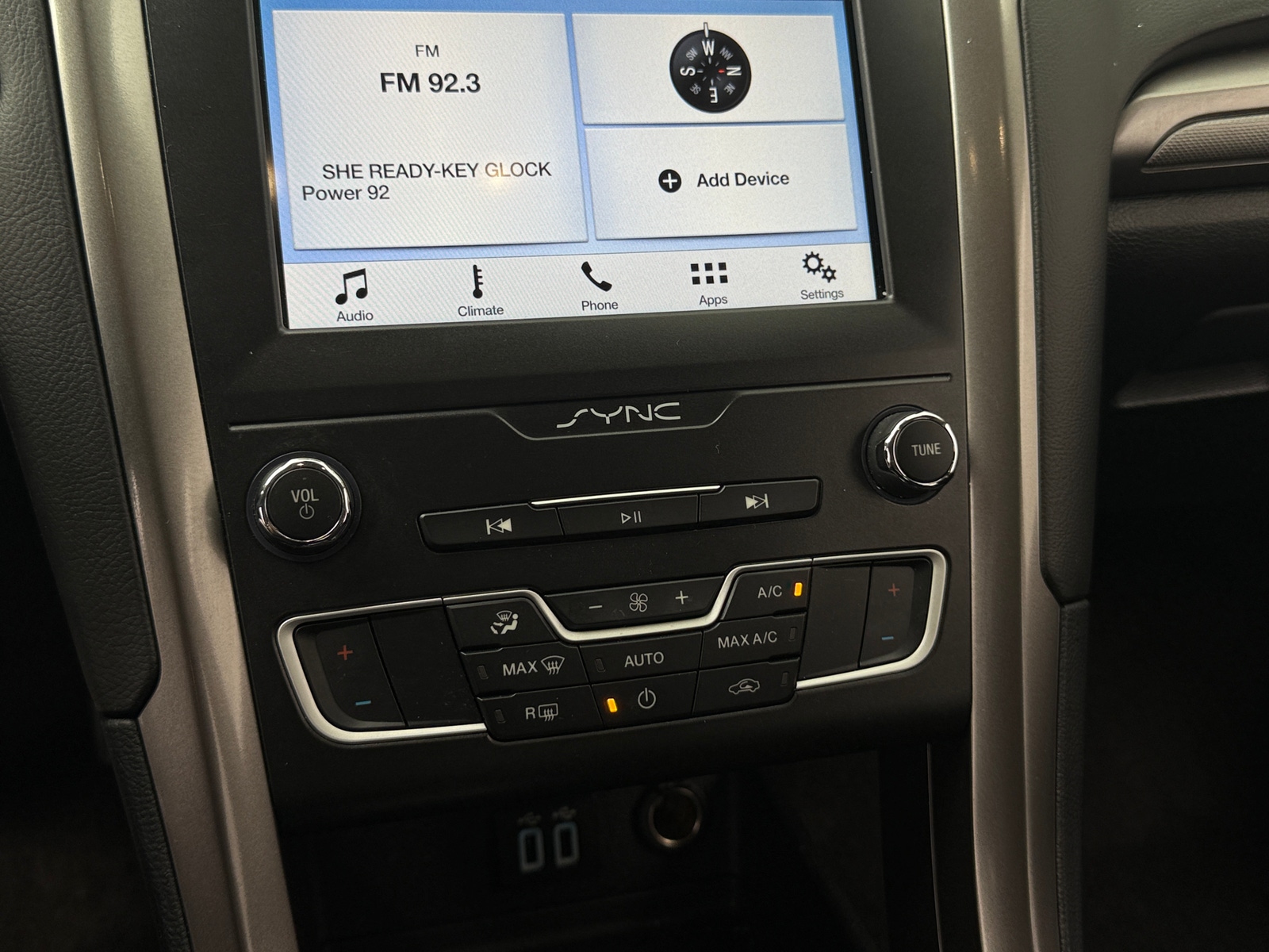 Thumbnail: 2019 Ford Fusion - 4