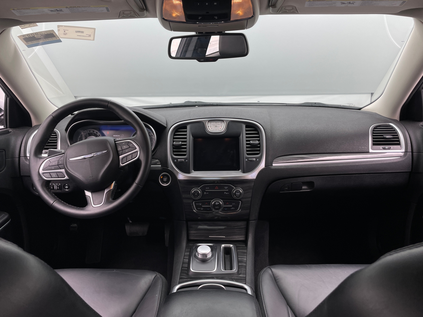 Thumbnail: 2021 Chrysler 300 - 2