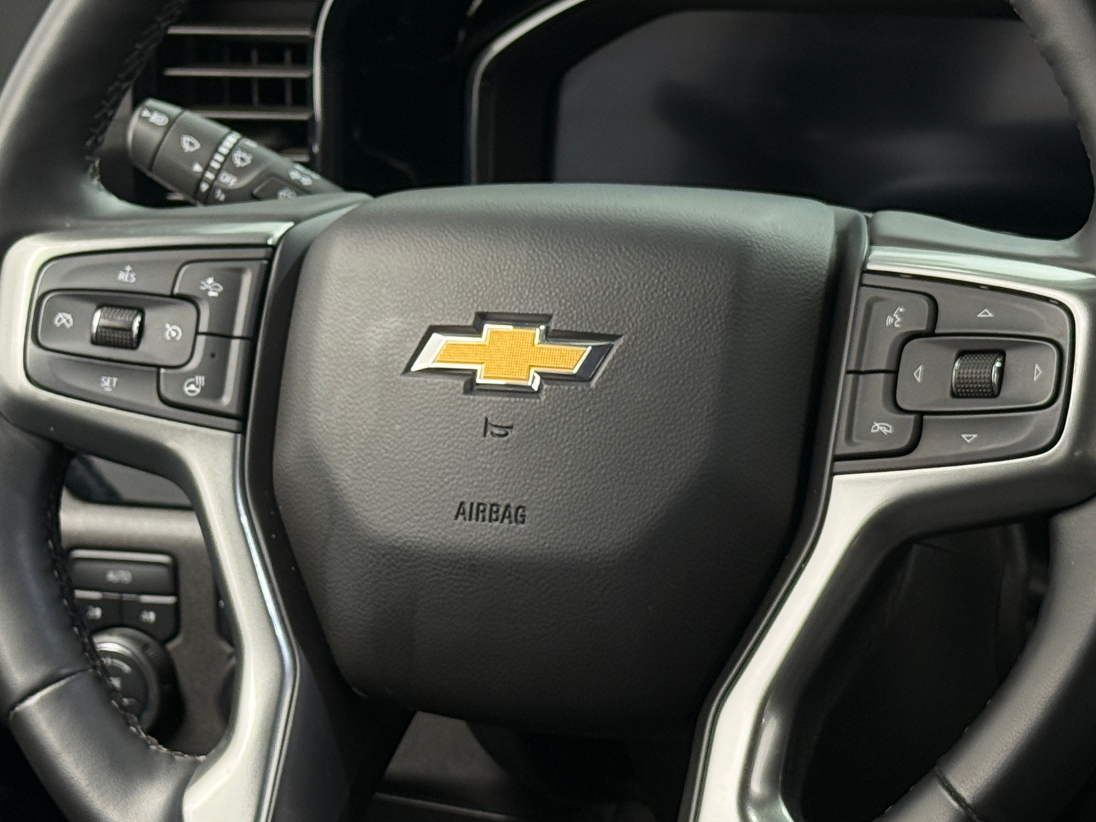 Thumbnail: 2024 Chevrolet Silverado 1500 - 5