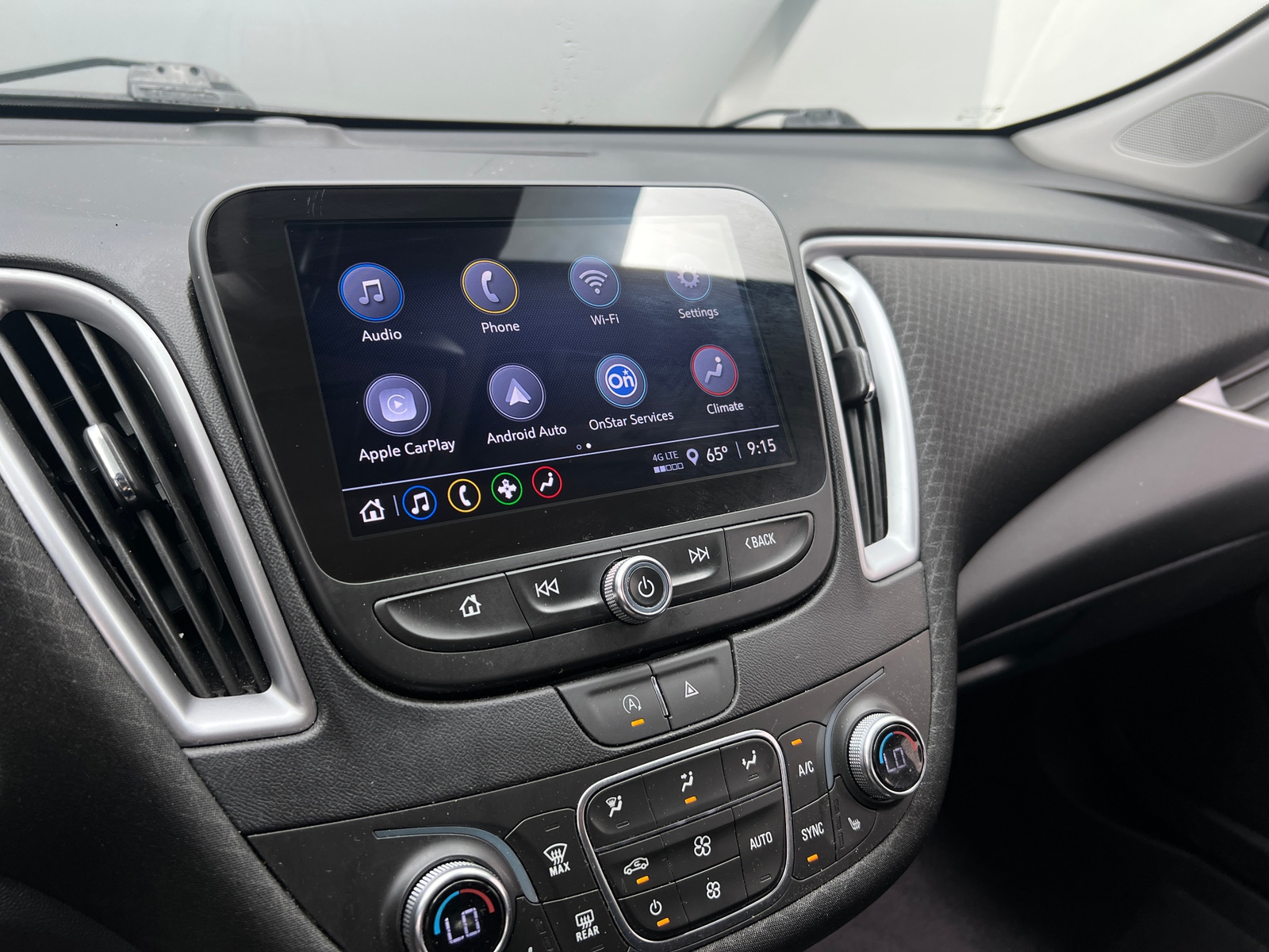 Thumbnail: 2023 Chevrolet Malibu - 4