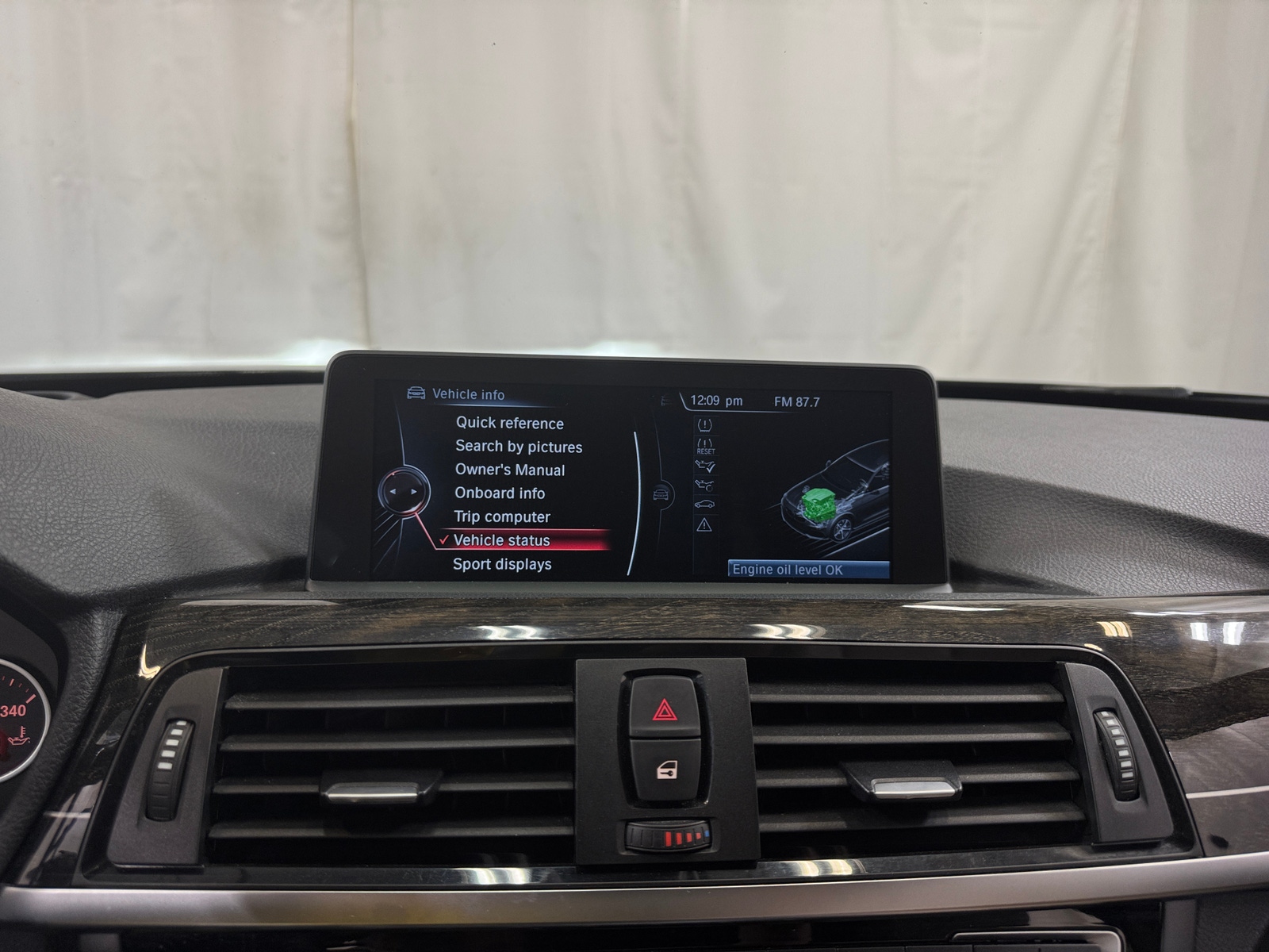 Thumbnail: 2015 BMW 4 Series - 2