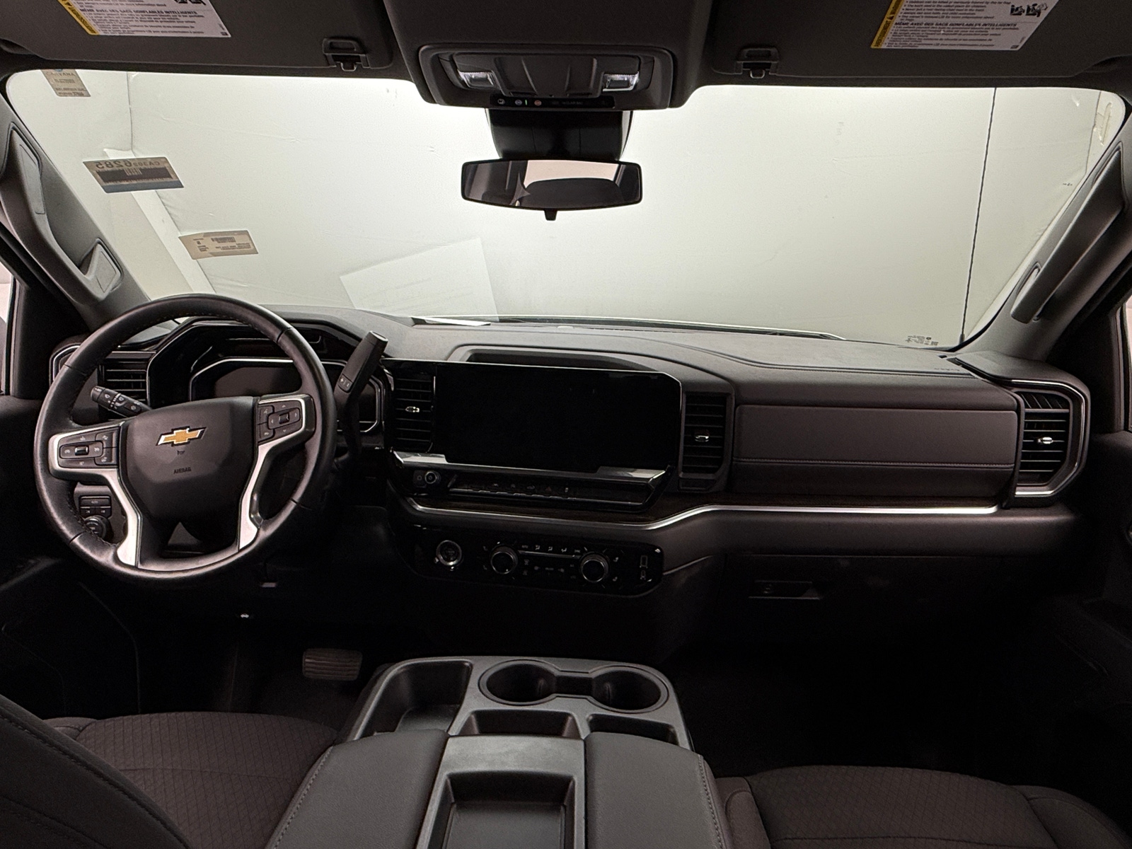 Thumbnail: 2022 Chevrolet Silverado 1500 - 3