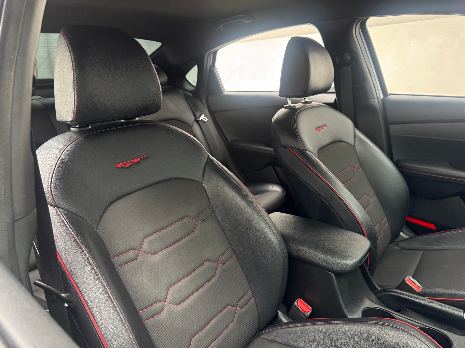 Thumbnail: 2020 Kia Forte - 2