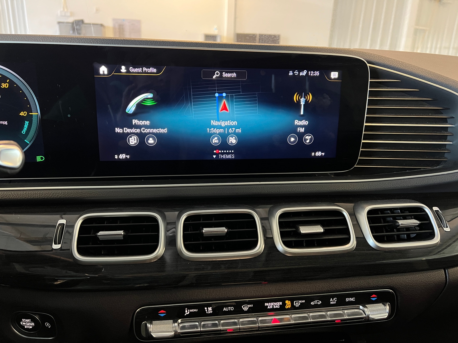 Thumbnail: 2020 Mercedes-Benz GLE - 3