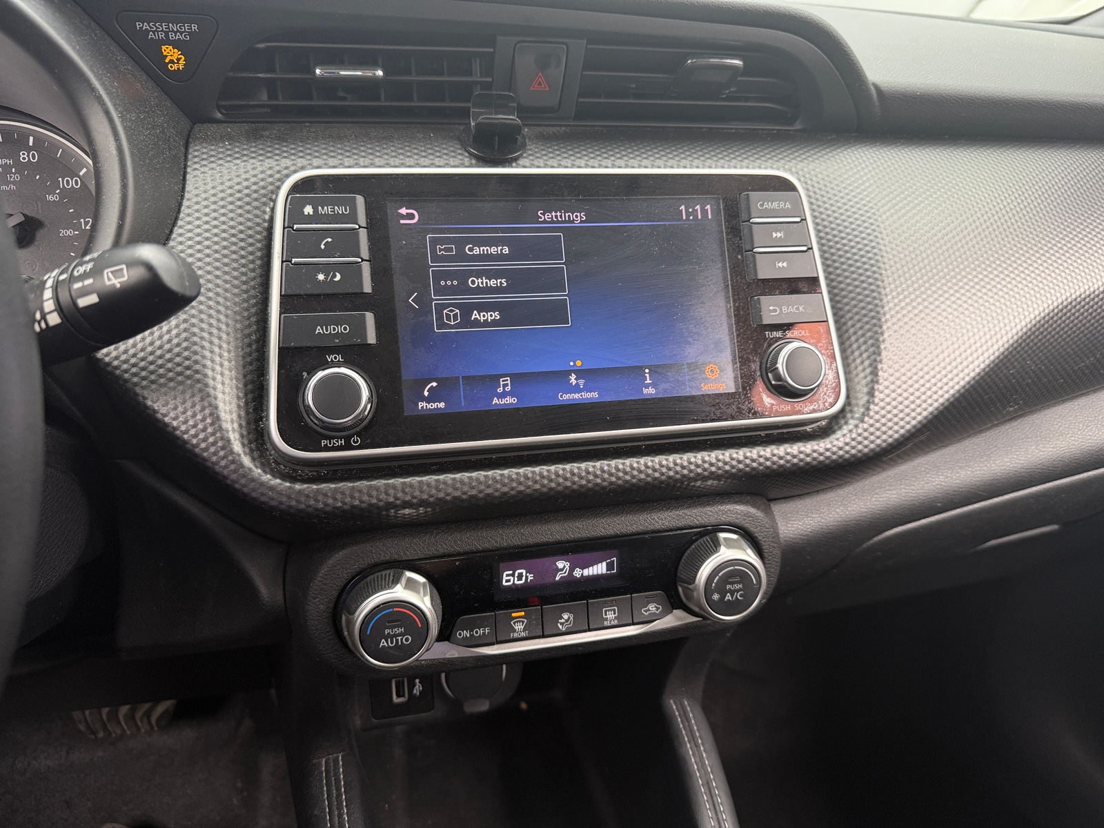 Thumbnail: 2019 Nissan Kicks - 4