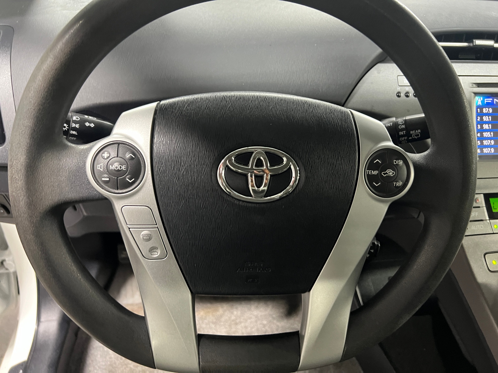 Thumbnail: 2015 Toyota Prius - 5
