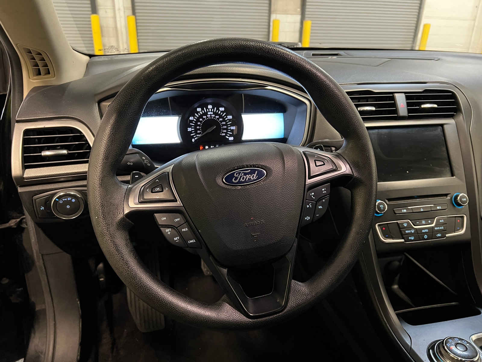 Thumbnail: 2017 Ford Fusion - 5