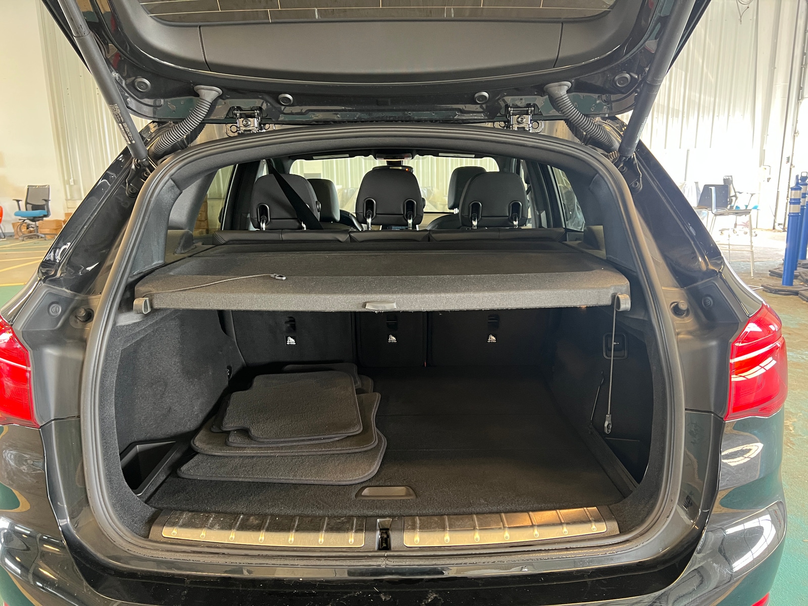 Thumbnail: 2018 BMW X1 - 6