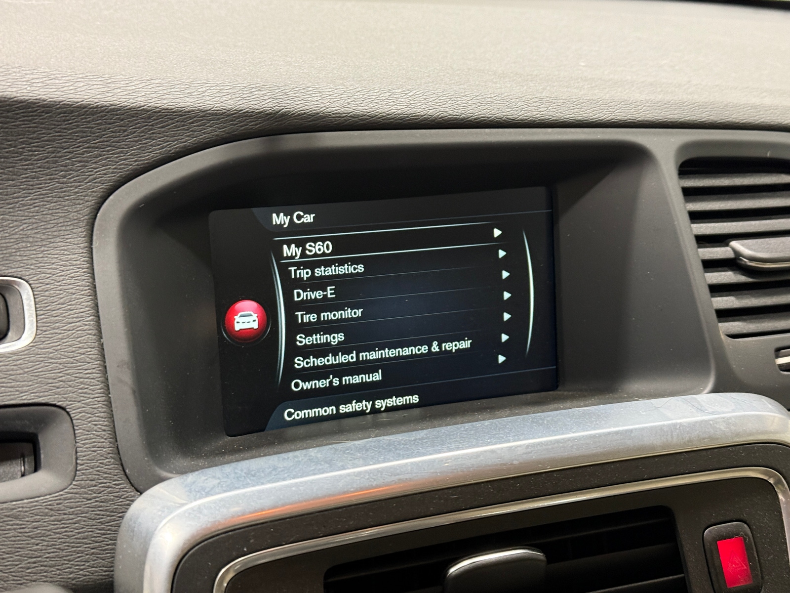 Thumbnail: 2016 Volvo S60 - 3