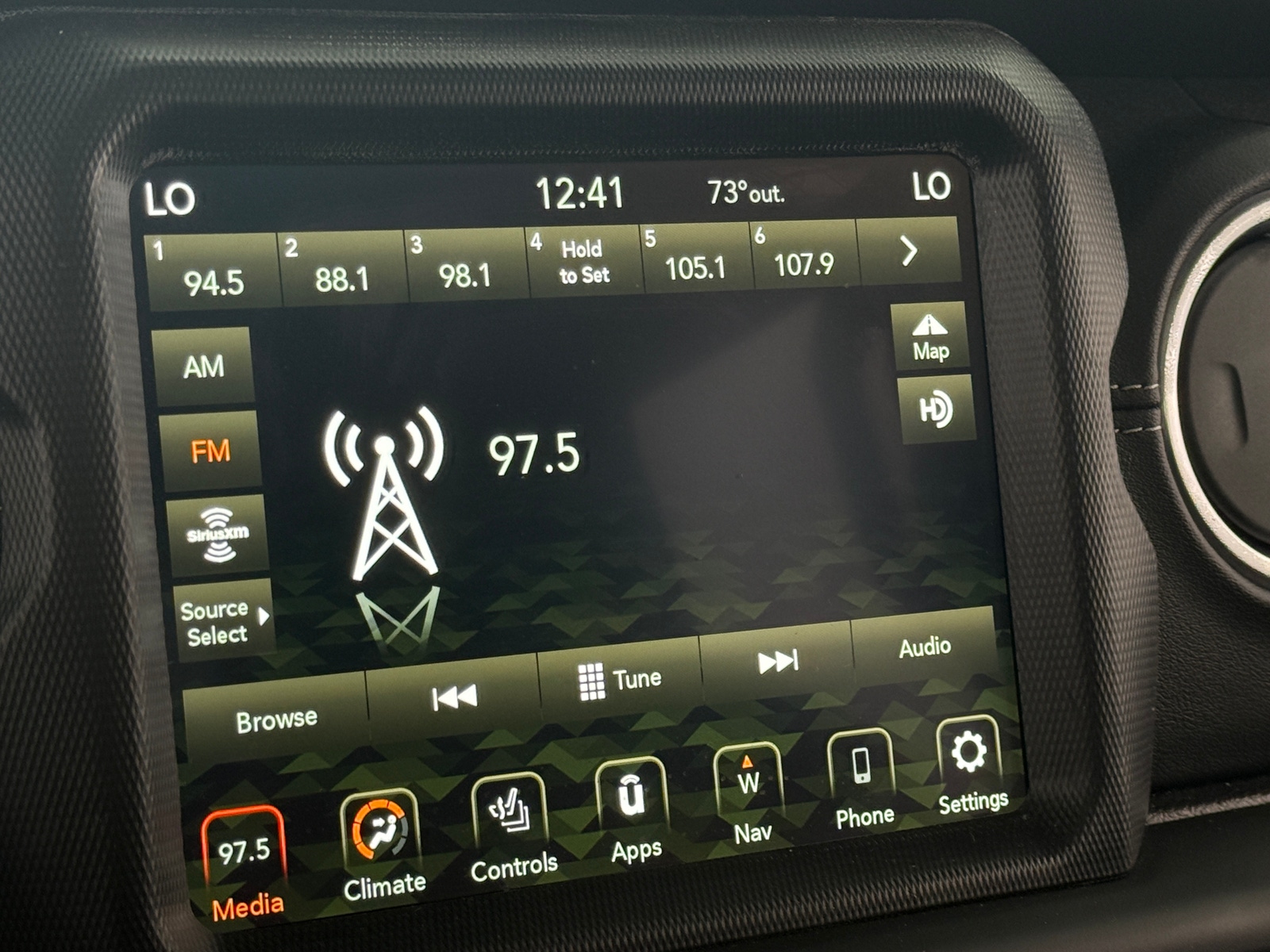 Thumbnail: 2020 Jeep Gladiator - 3